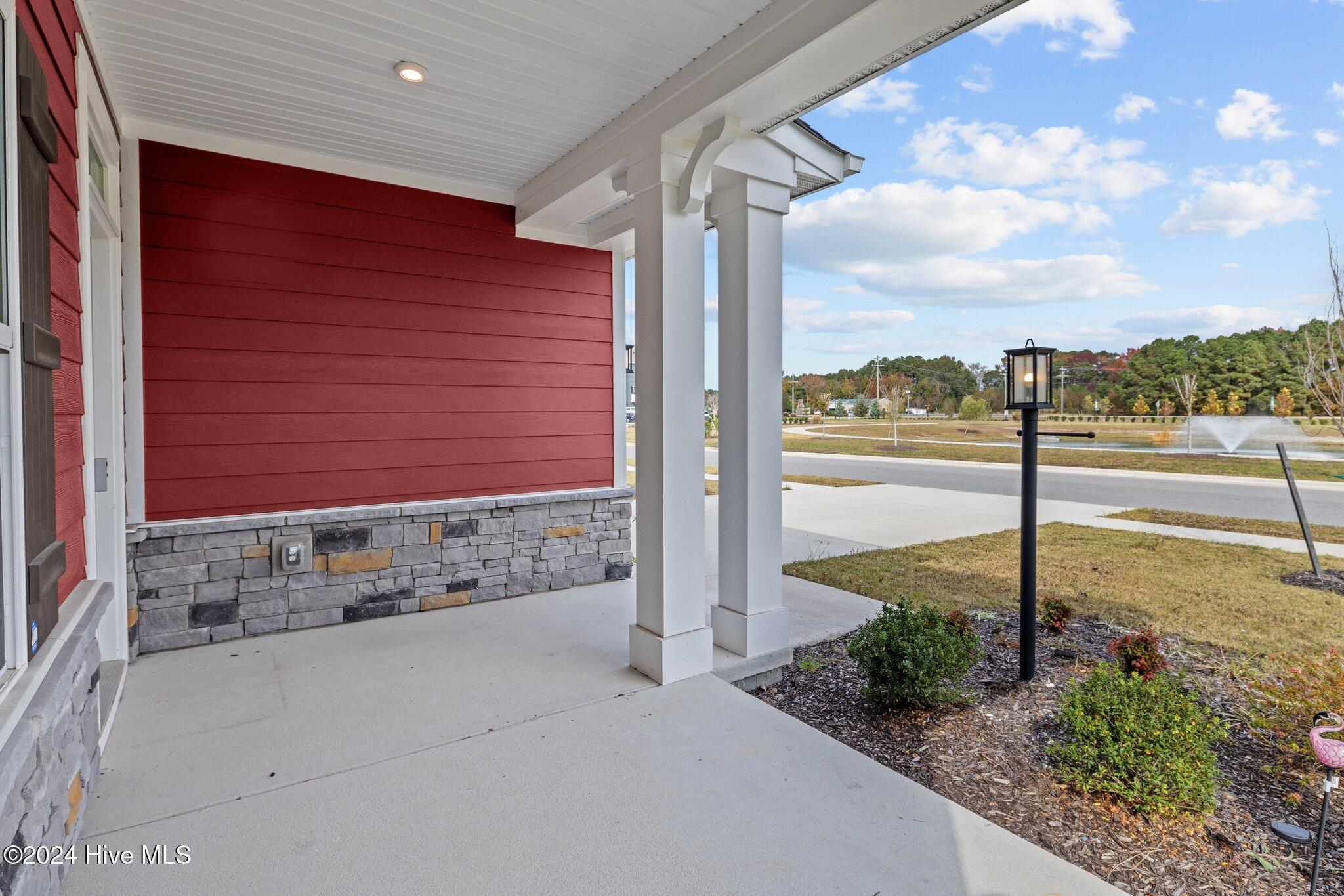 104 Garland Street Property Photo 8