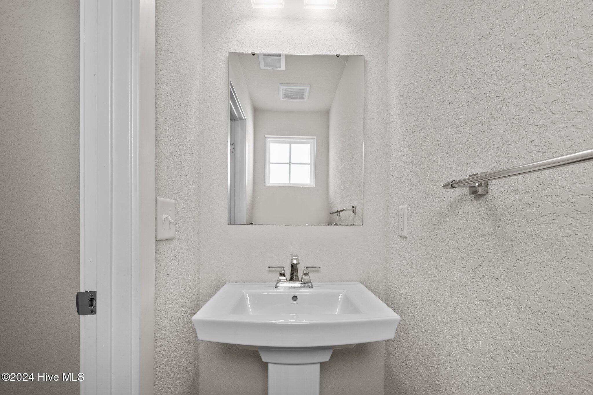 104 Garland Street Property Photo 20