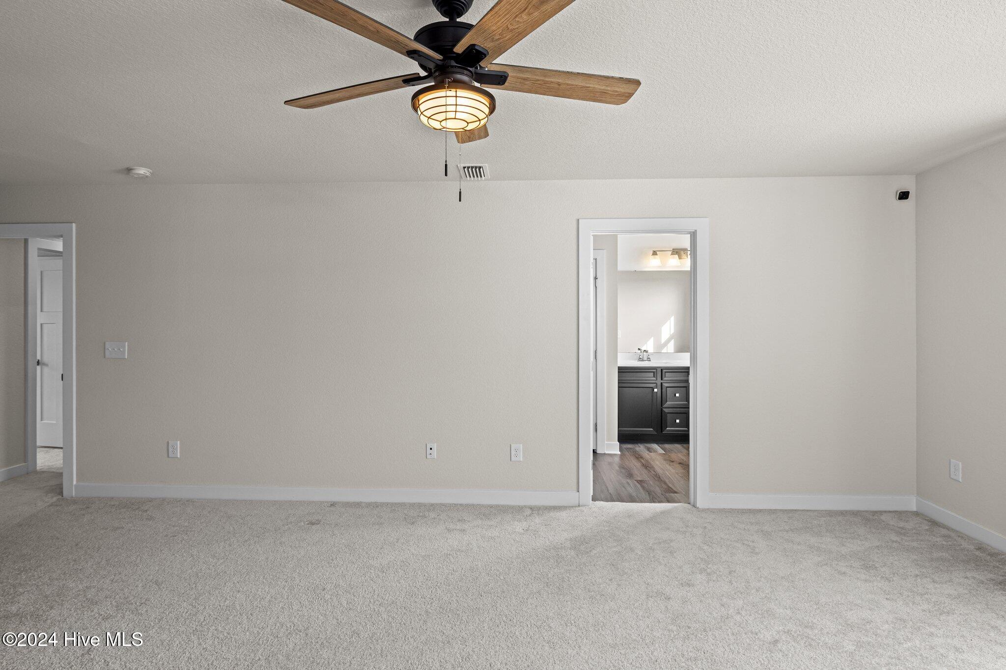 104 Garland Street Property Photo 22