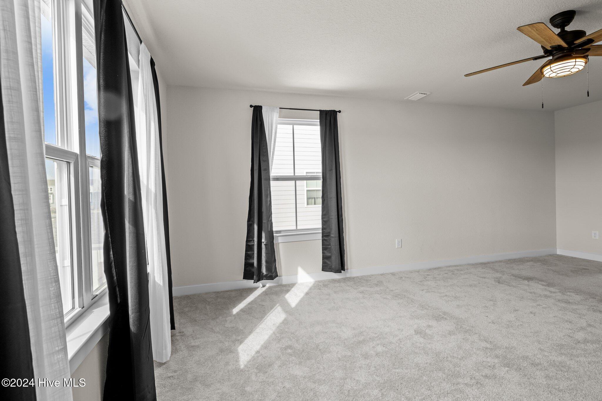 104 Garland Street Property Photo 23
