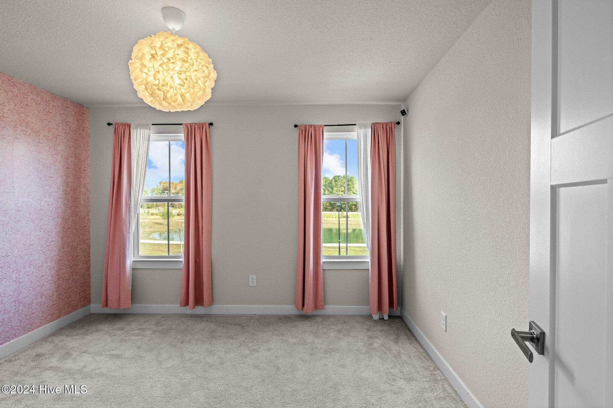 104 Garland Street Property Photo 32
