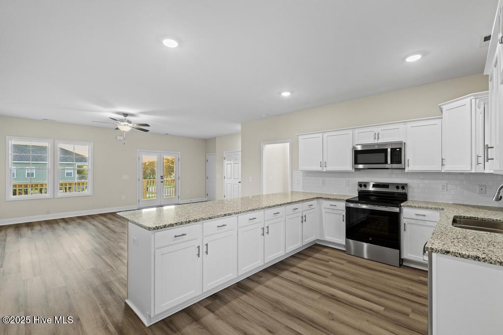 108 Flippers Cove Drive Property Photo 3