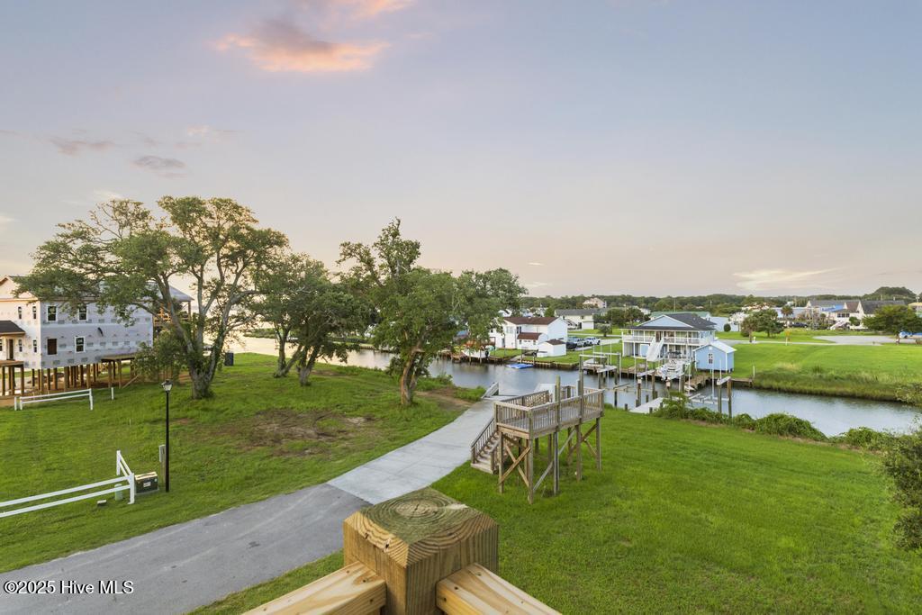 108 Flippers Cove Drive Property Photo 30