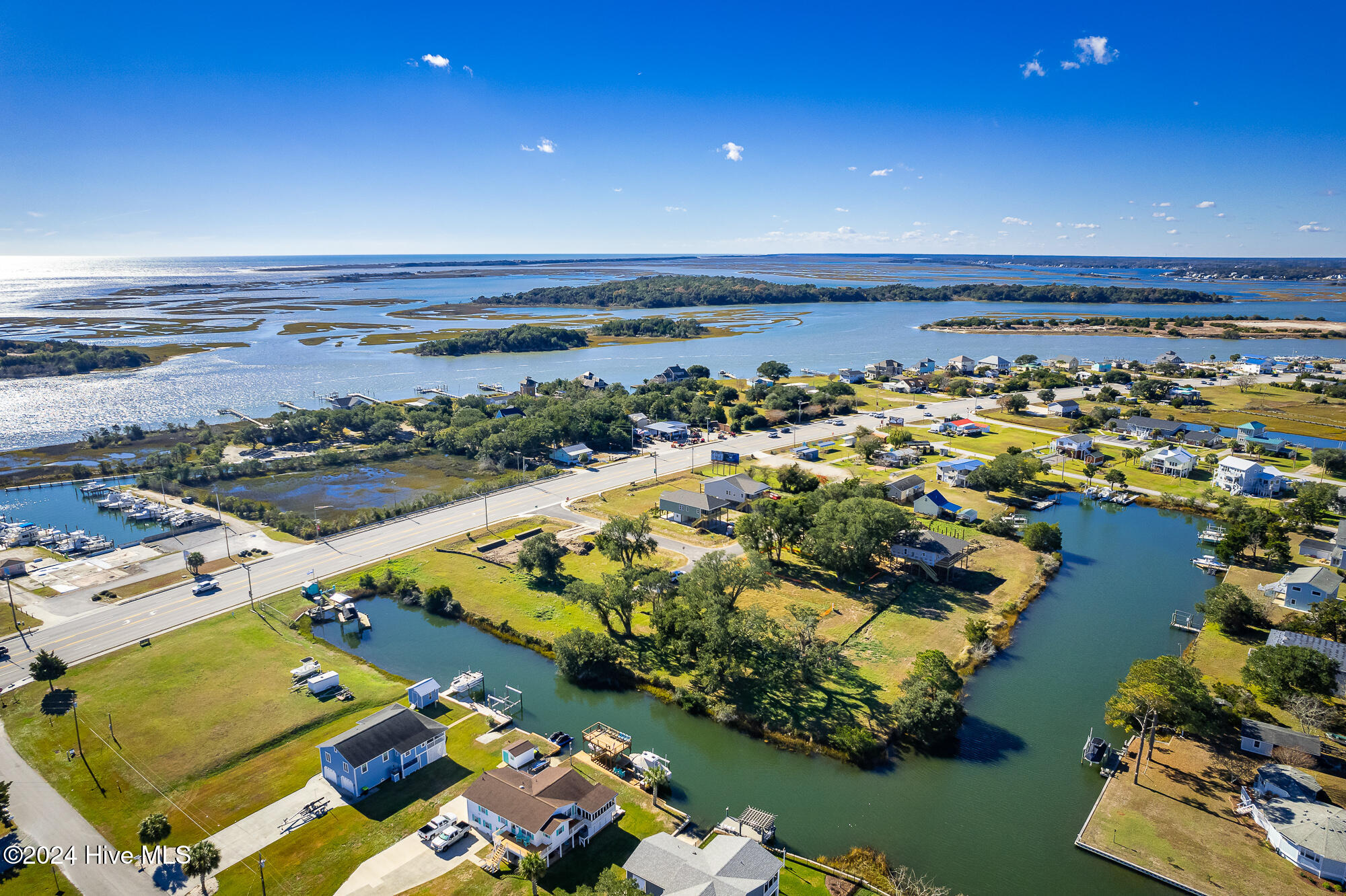 108 Flippers Cove Drive Property Photo 34