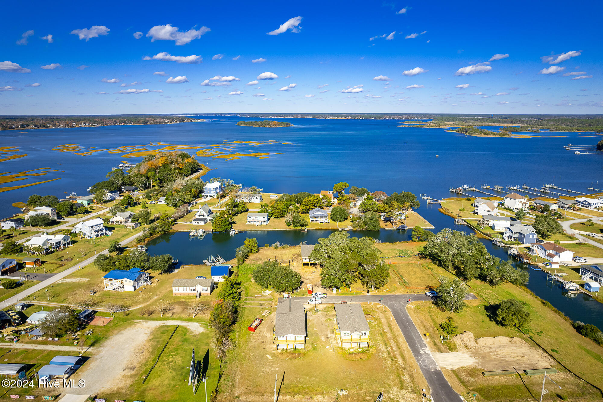 108 Flippers Cove Drive Property Photo 42