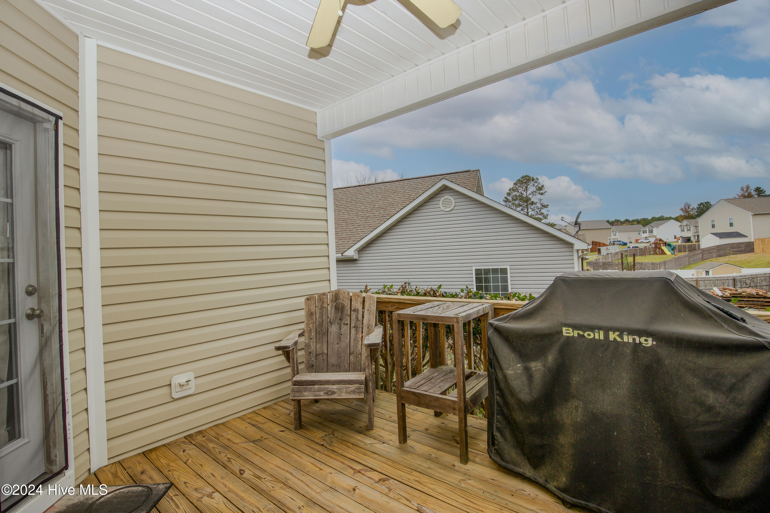240 Savannah Garden Drive Property Photo 30