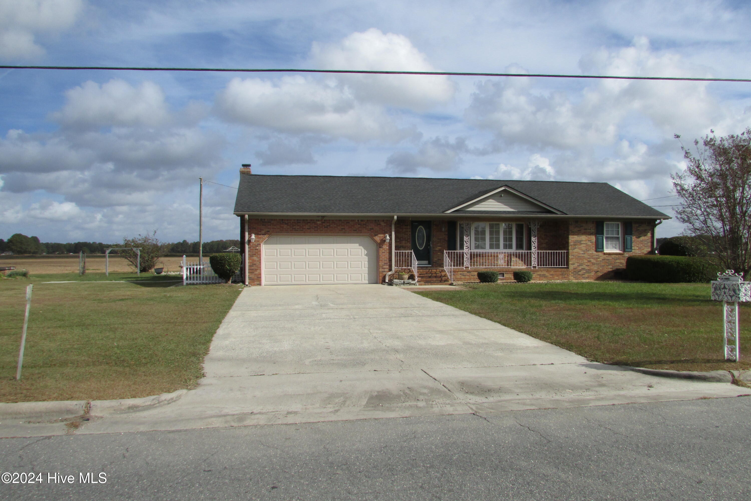 301 Indian Town Road Property Photo