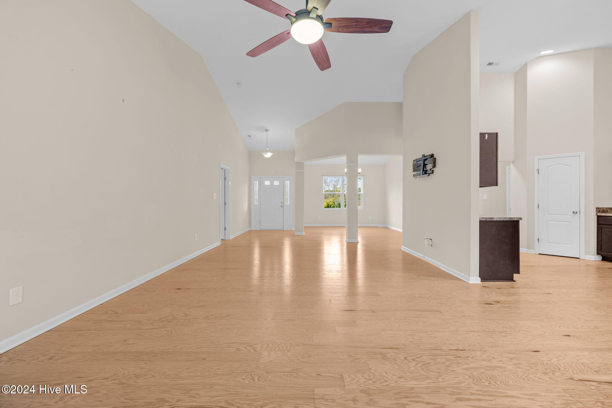 1535 Ghio Road Property Photo 18