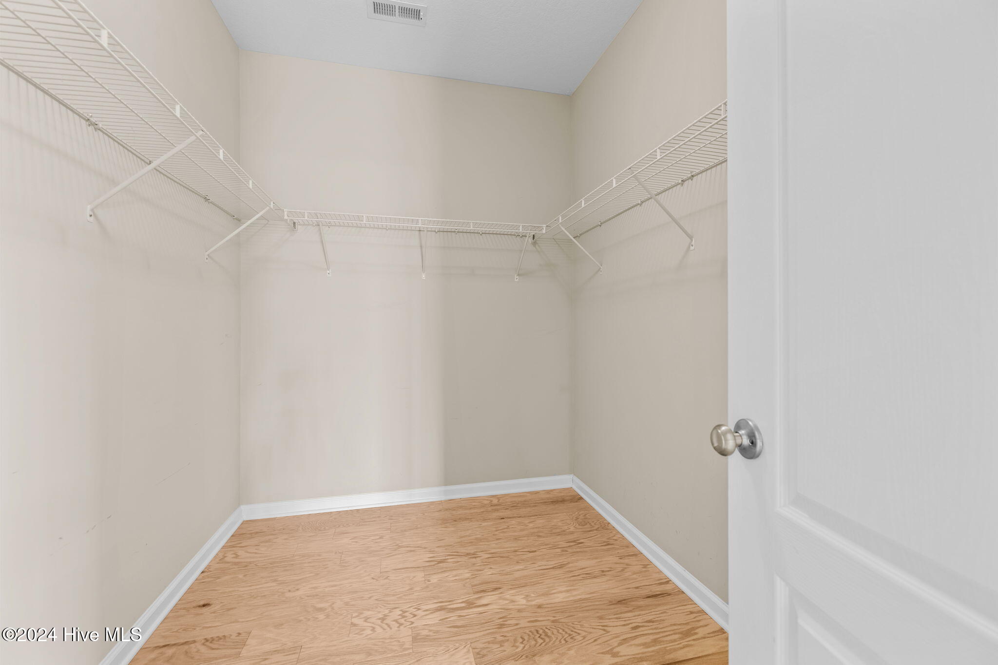 1535 Ghio Road Property Photo 32
