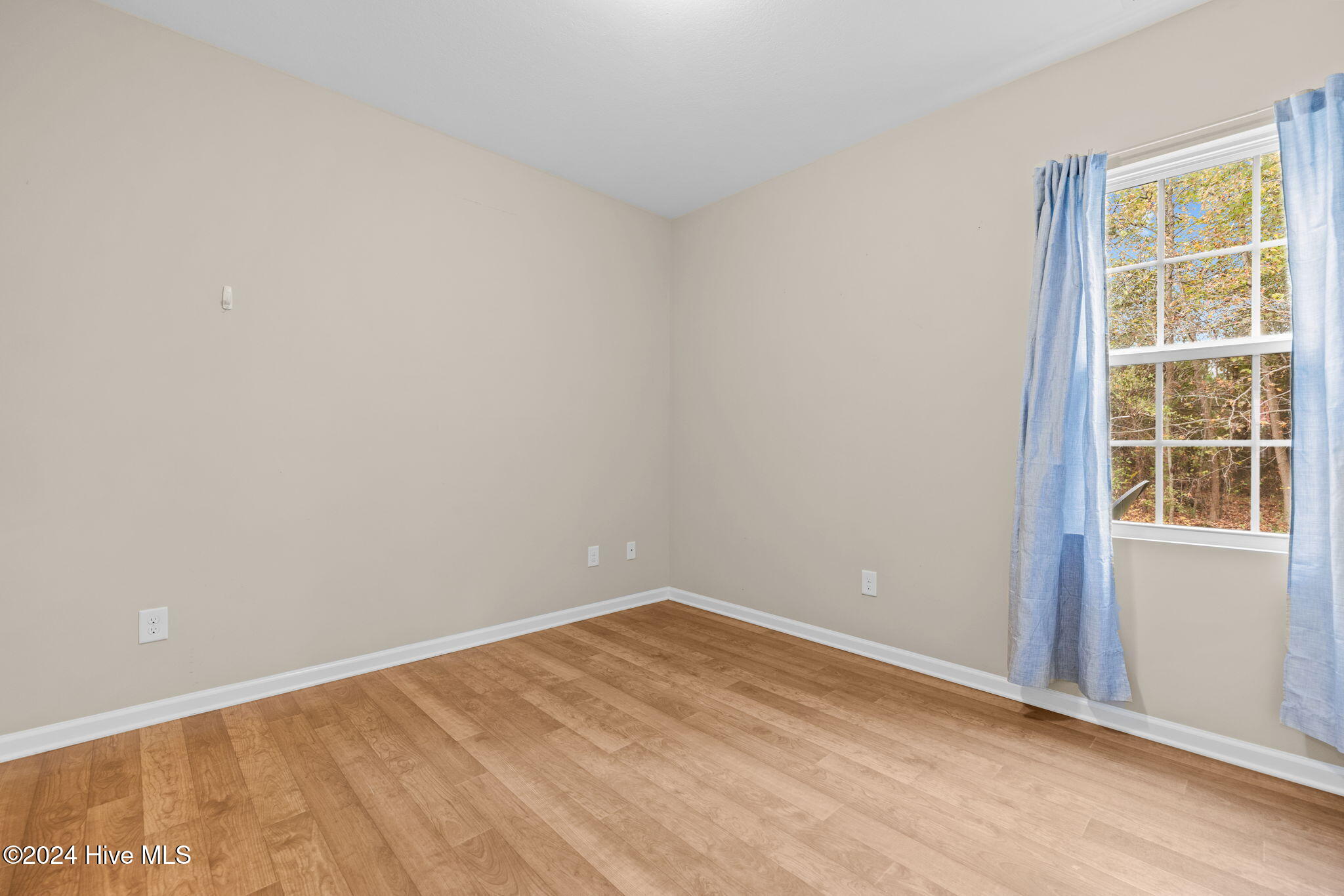 1535 Ghio Road Property Photo 35