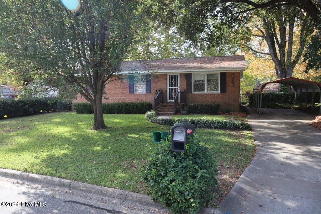 2716 Shawnee Place Property Photo