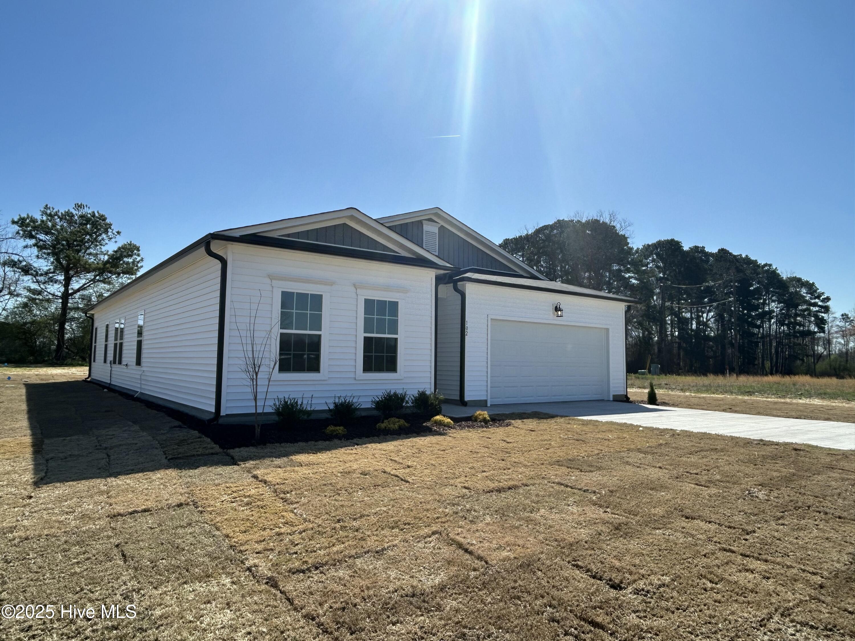 102 Johnson Ridge Way Property Photo 2