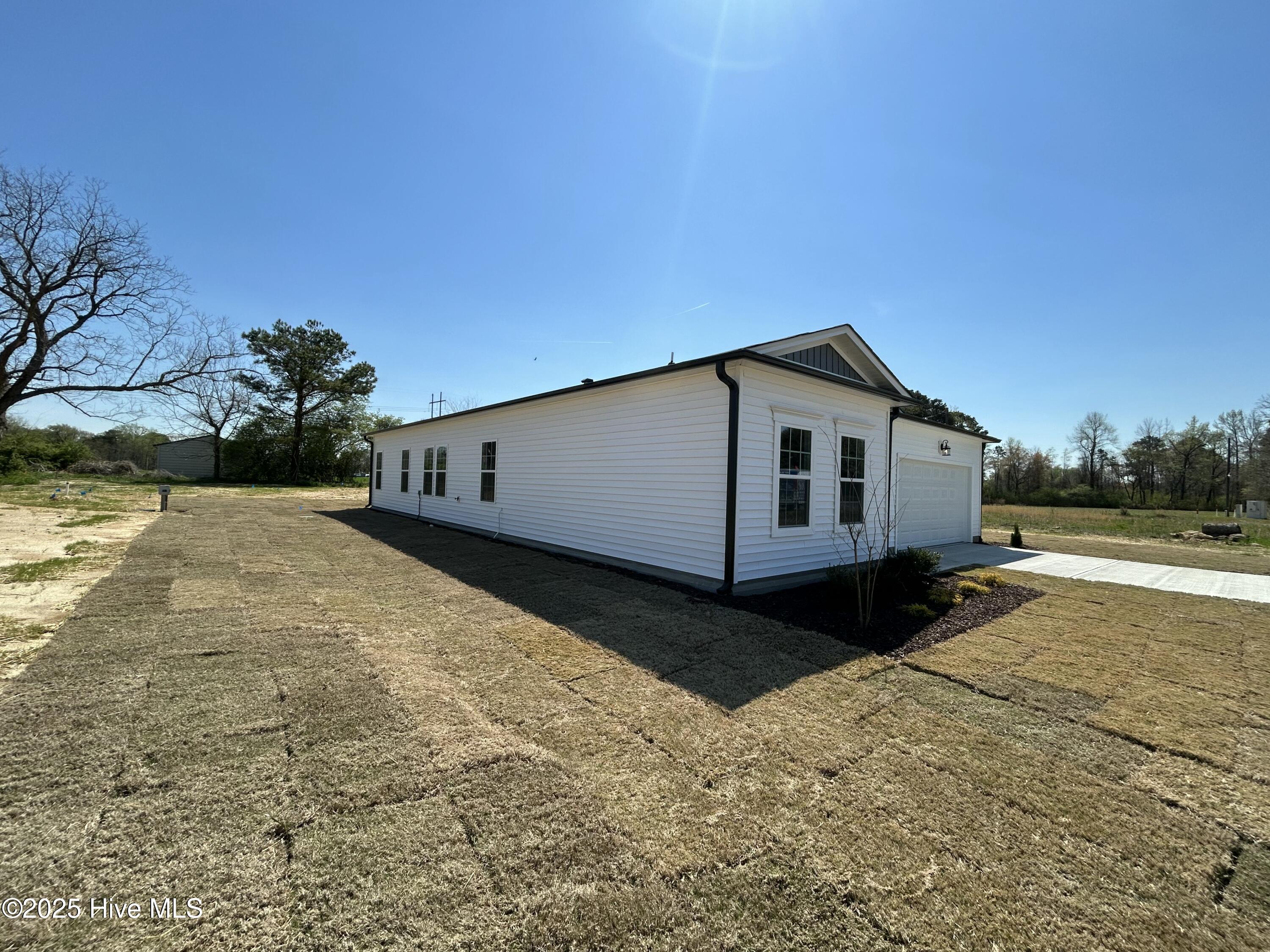 102 Johnson Ridge Way Property Photo 4