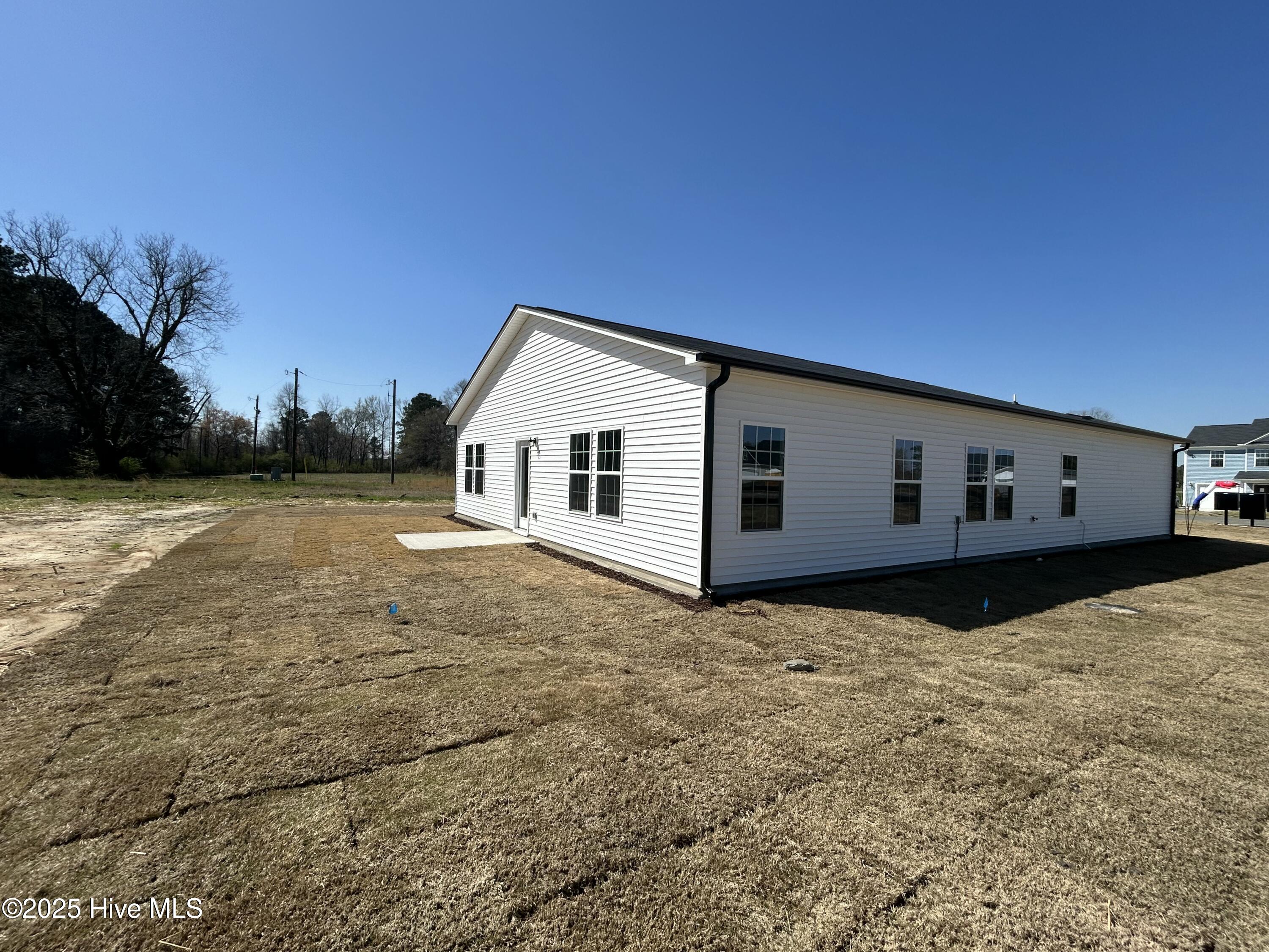 102 Johnson Ridge Way Property Photo 6