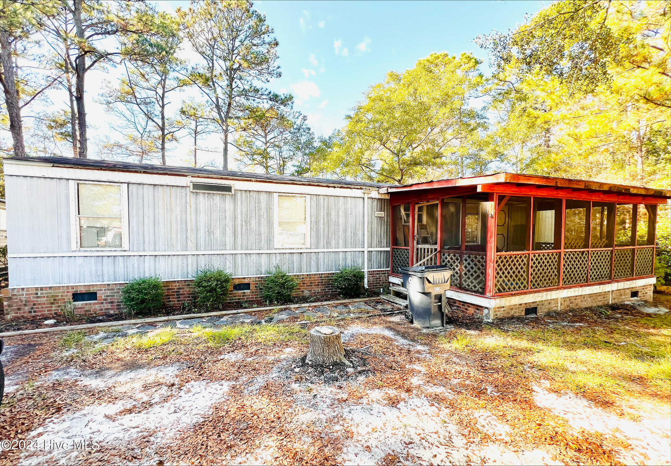2549 Erwin Street Property Photo 1