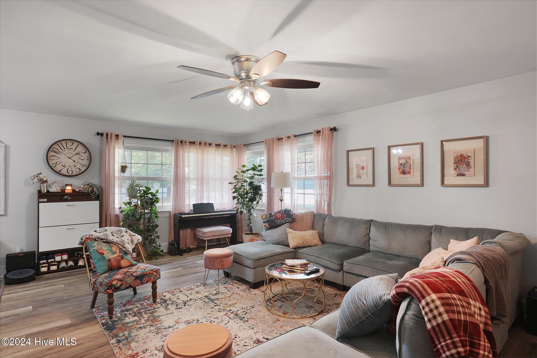 102 Jean Circle Property Photo 12