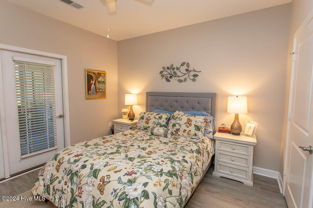 395 S Crow Creek Drive 1521 Property Photo 16