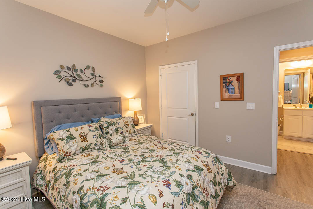395 S Crow Creek Drive 1521 Property Photo 17
