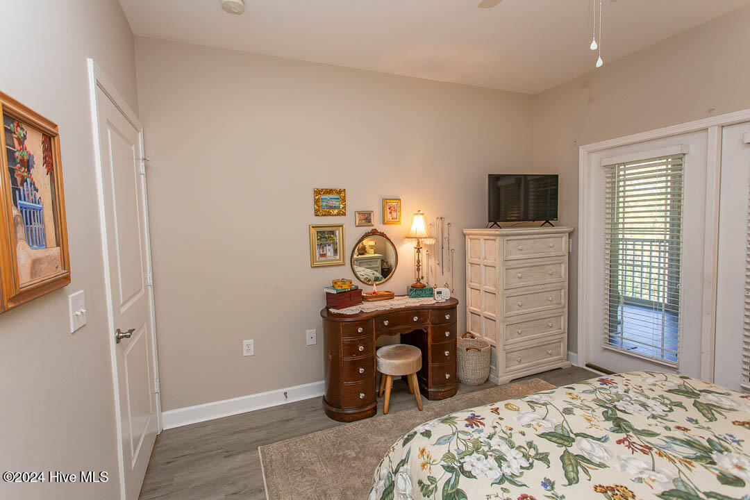 395 S Crow Creek Drive 1521 Property Photo 18