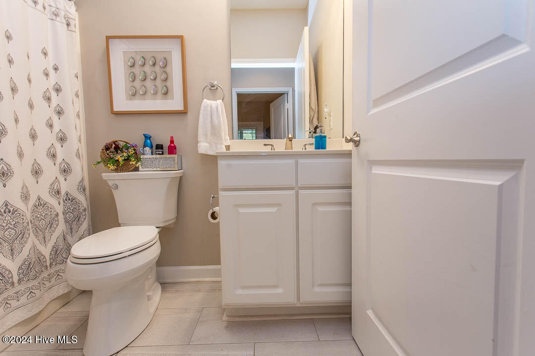 395 S Crow Creek Drive 1521 Property Photo 19