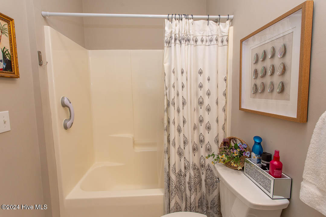395 S Crow Creek Drive 1521 Property Photo 20