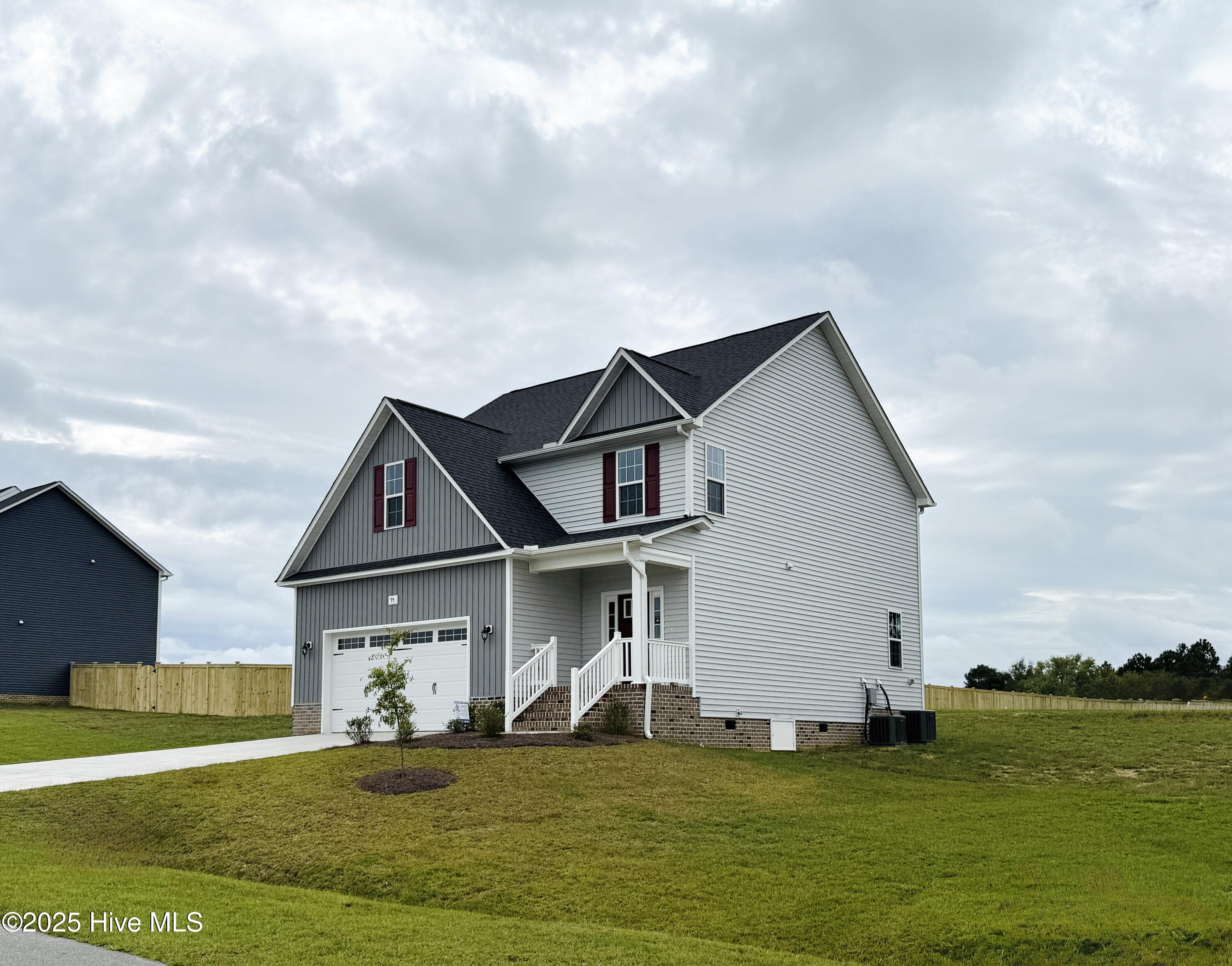 95 Mapledale Court Property Photo 3