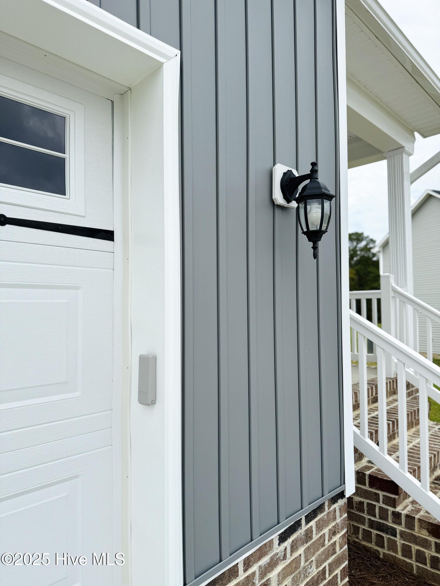 95 Mapledale Court Property Photo 6