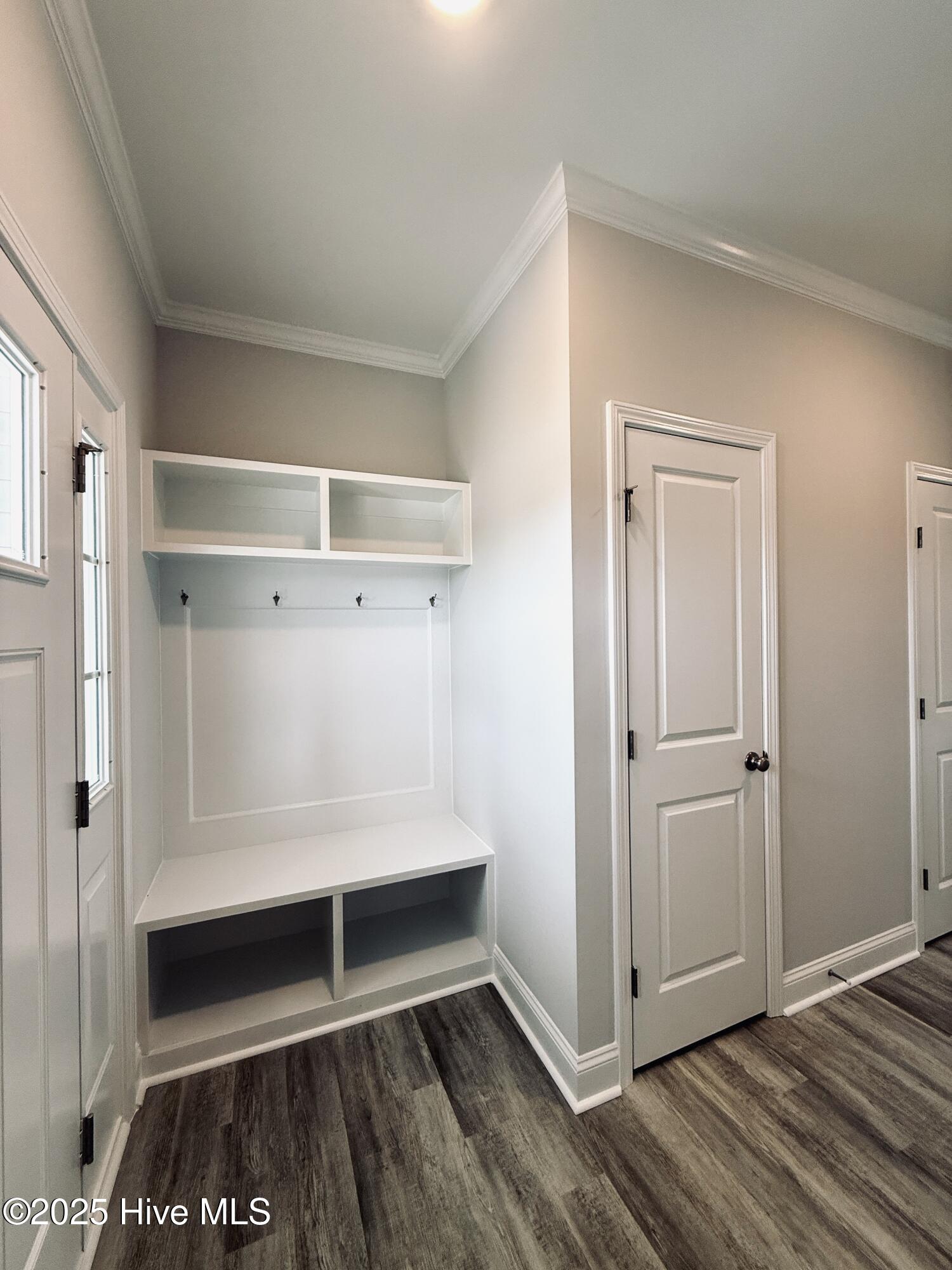 95 Mapledale Court Property Photo 9