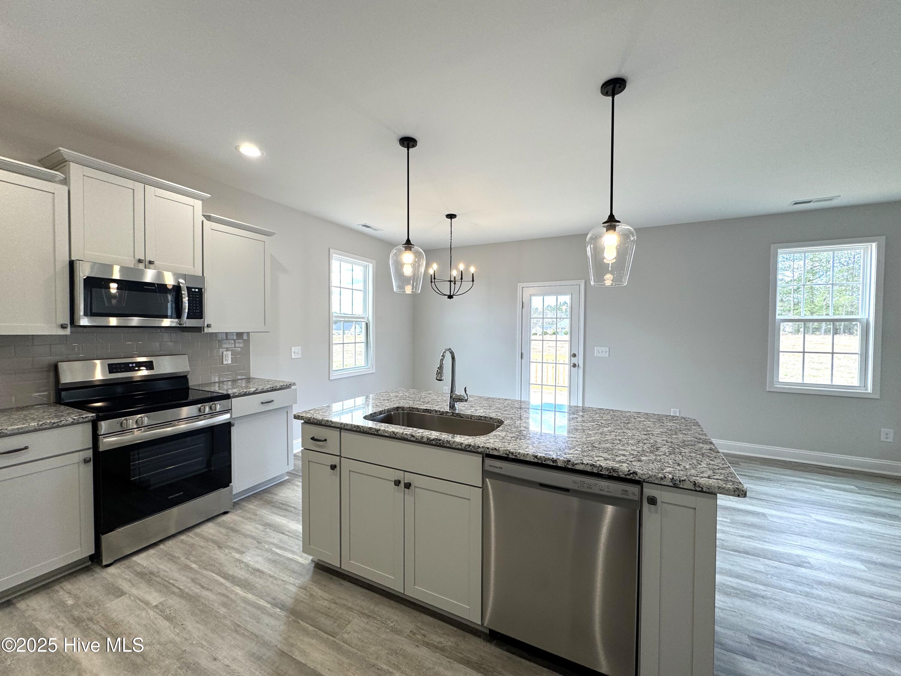 95 Mapledale Court Property Photo 10