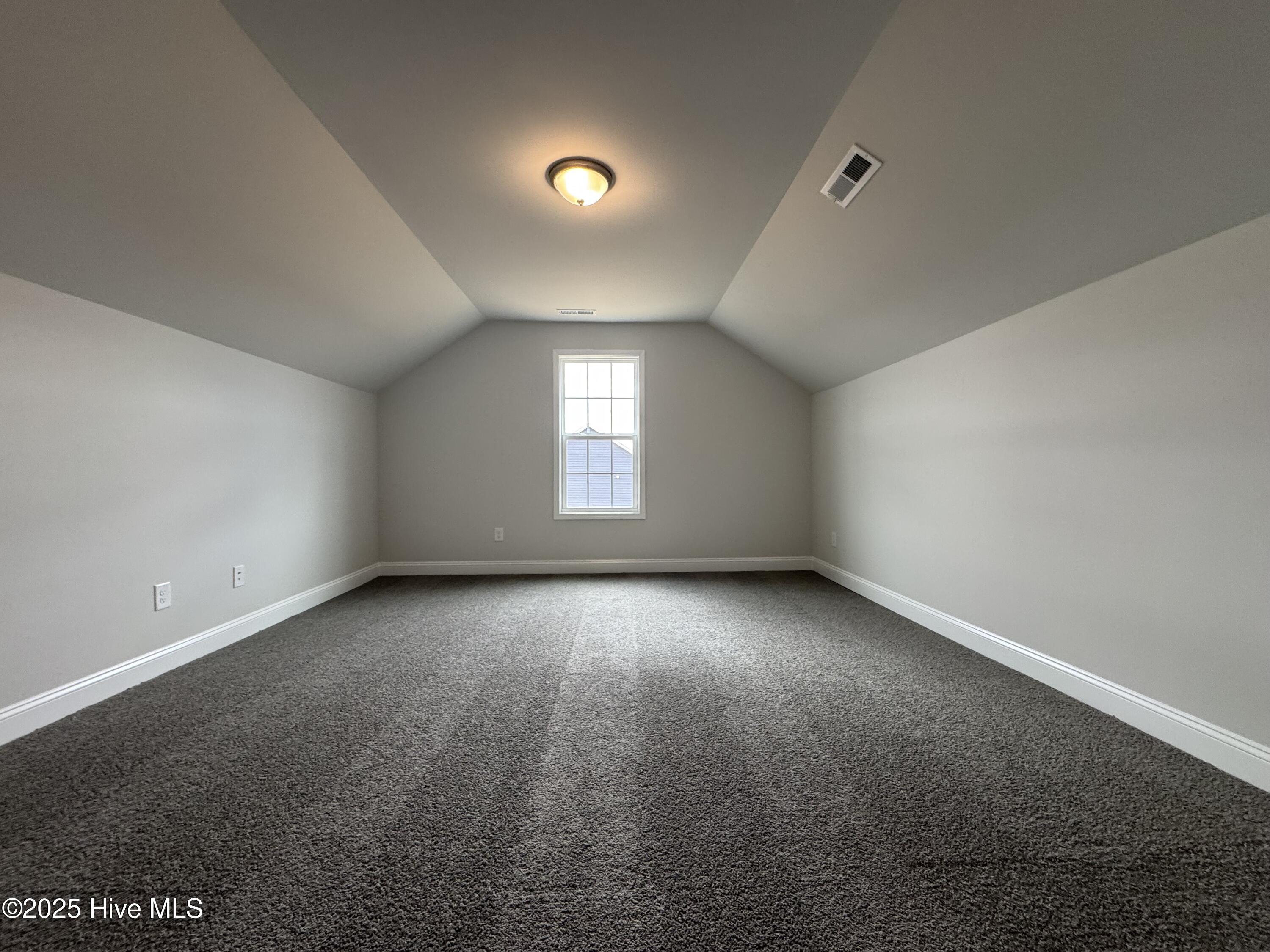 95 Mapledale Court Property Photo 18