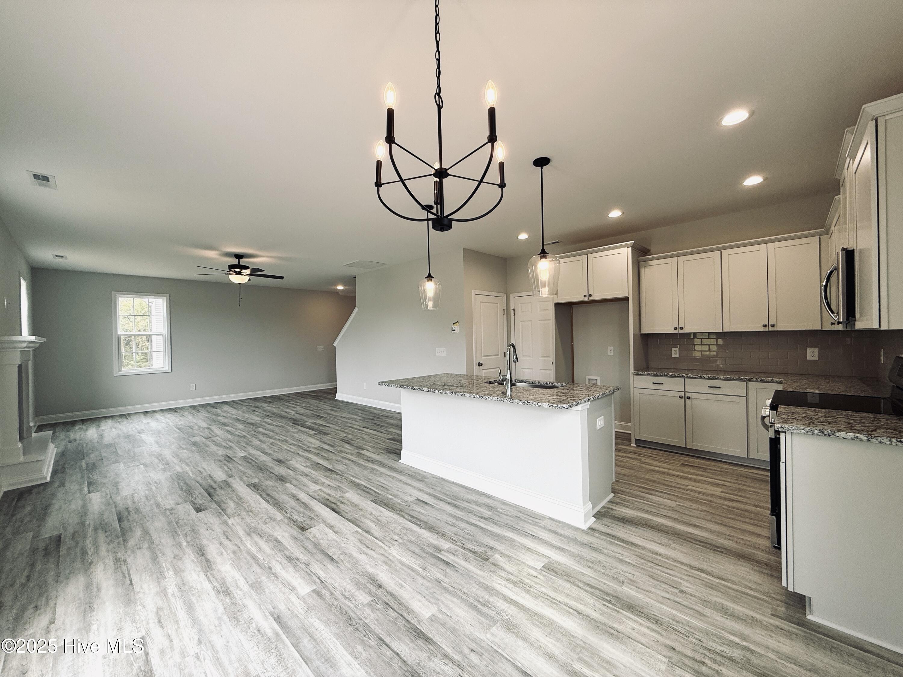 95 Mapledale Court Property Photo 18