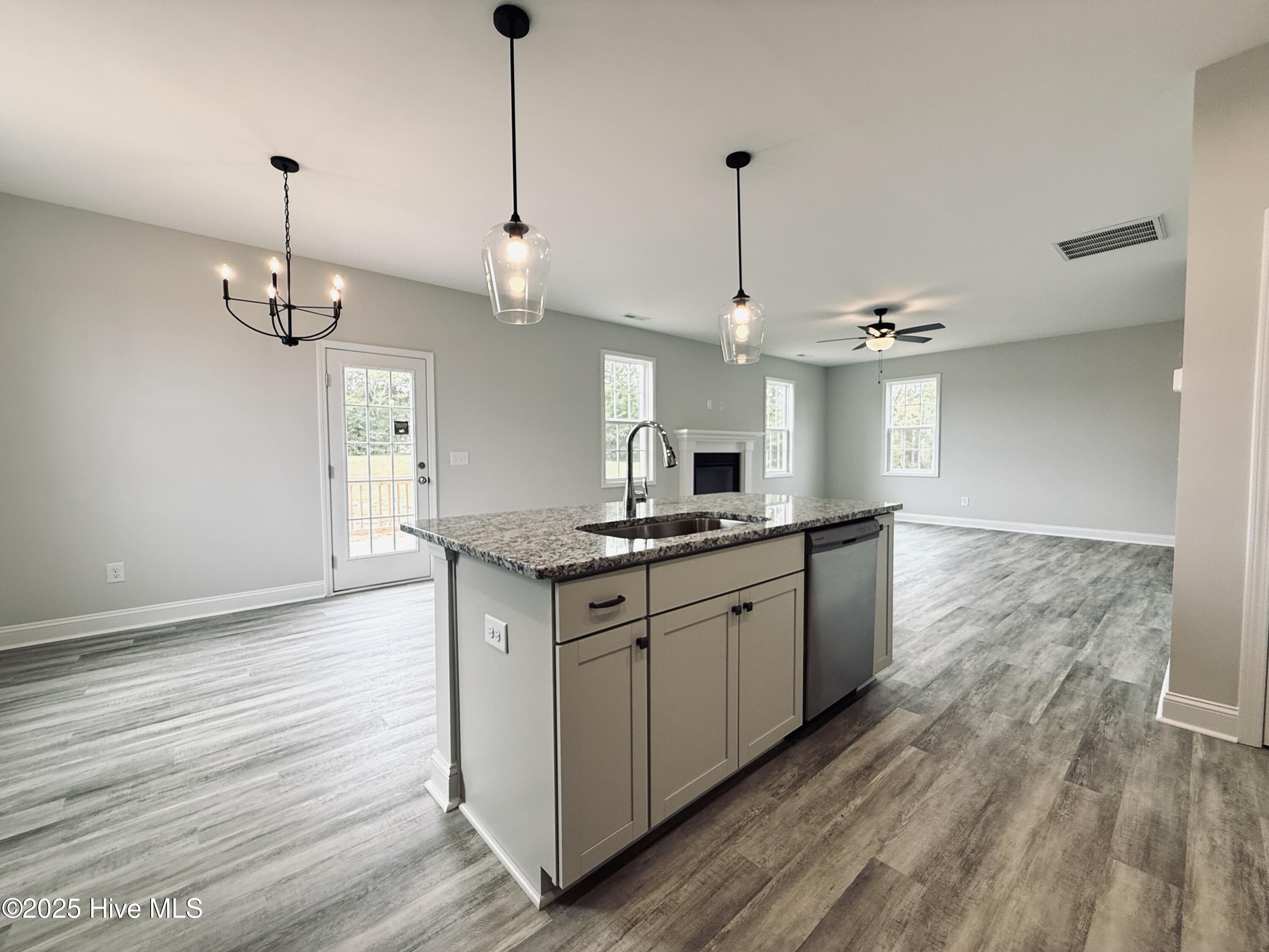 95 Mapledale Court Property Photo 20