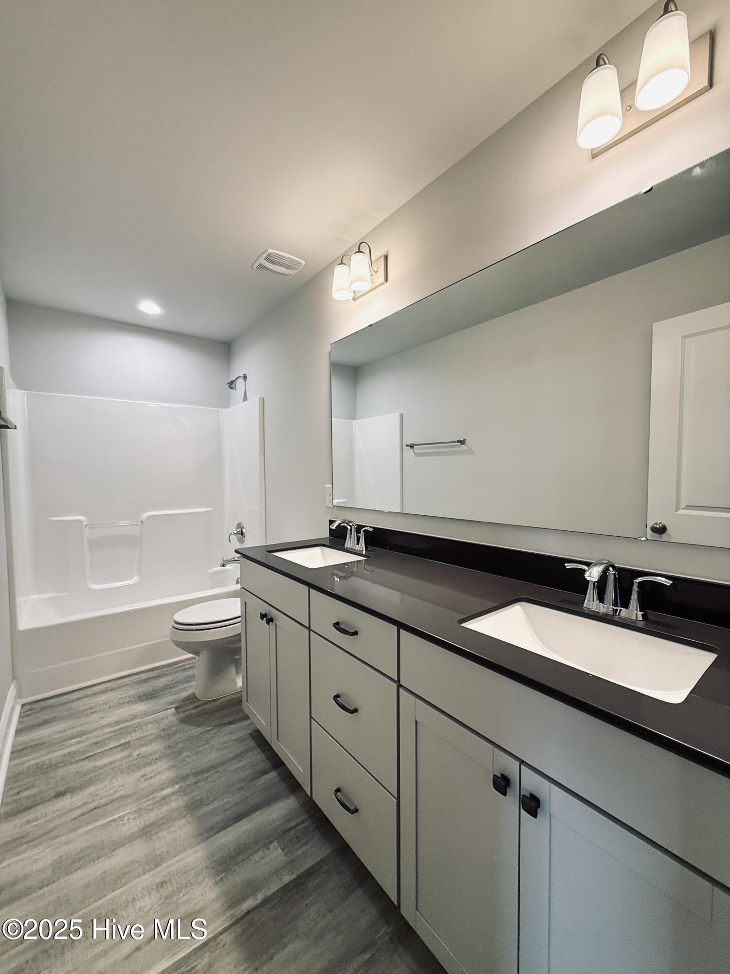 95 Mapledale Court Property Photo 25