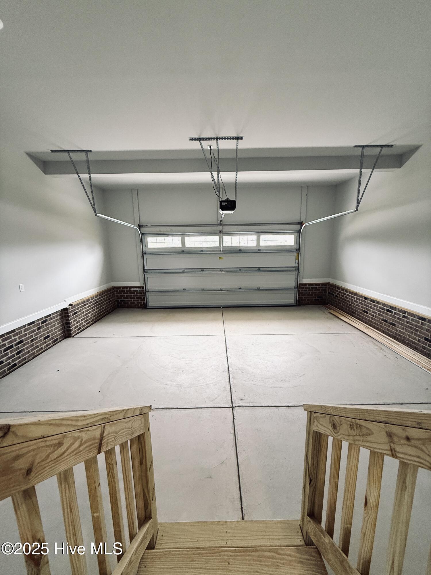 95 Mapledale Court Property Photo 39