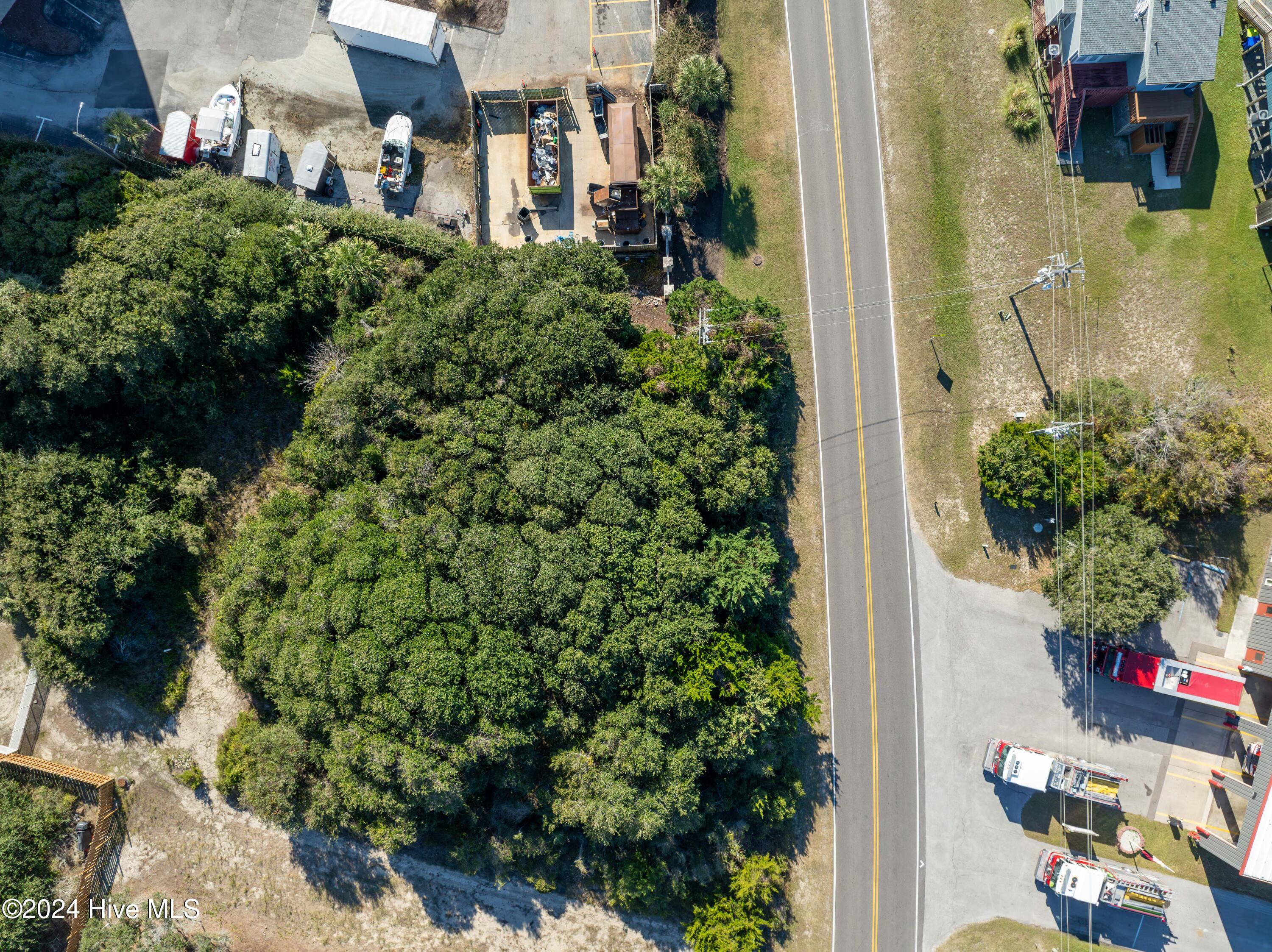 2048 New River Inlet Road Property Photo 6