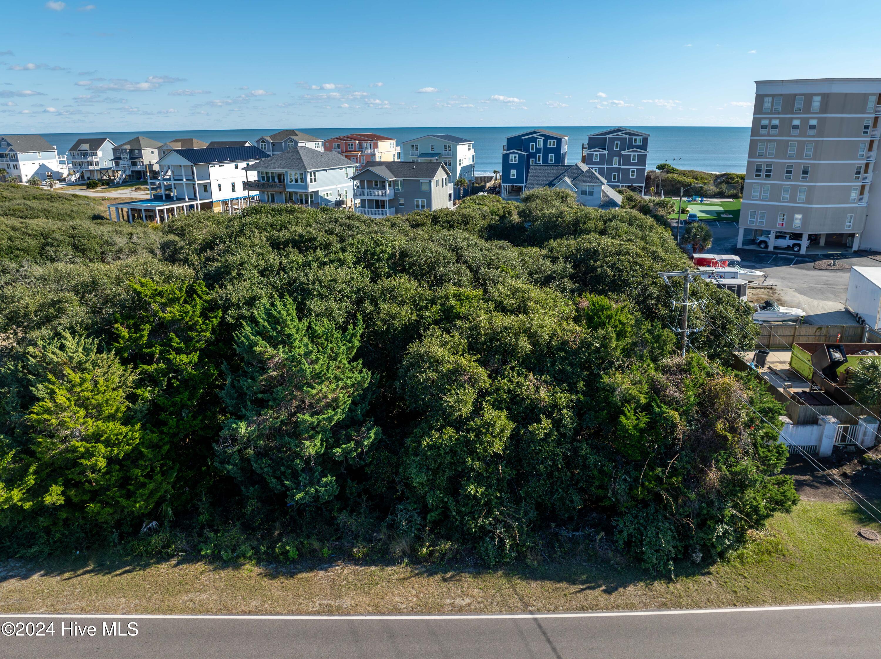 2048 New River Inlet Road Property Photo 7