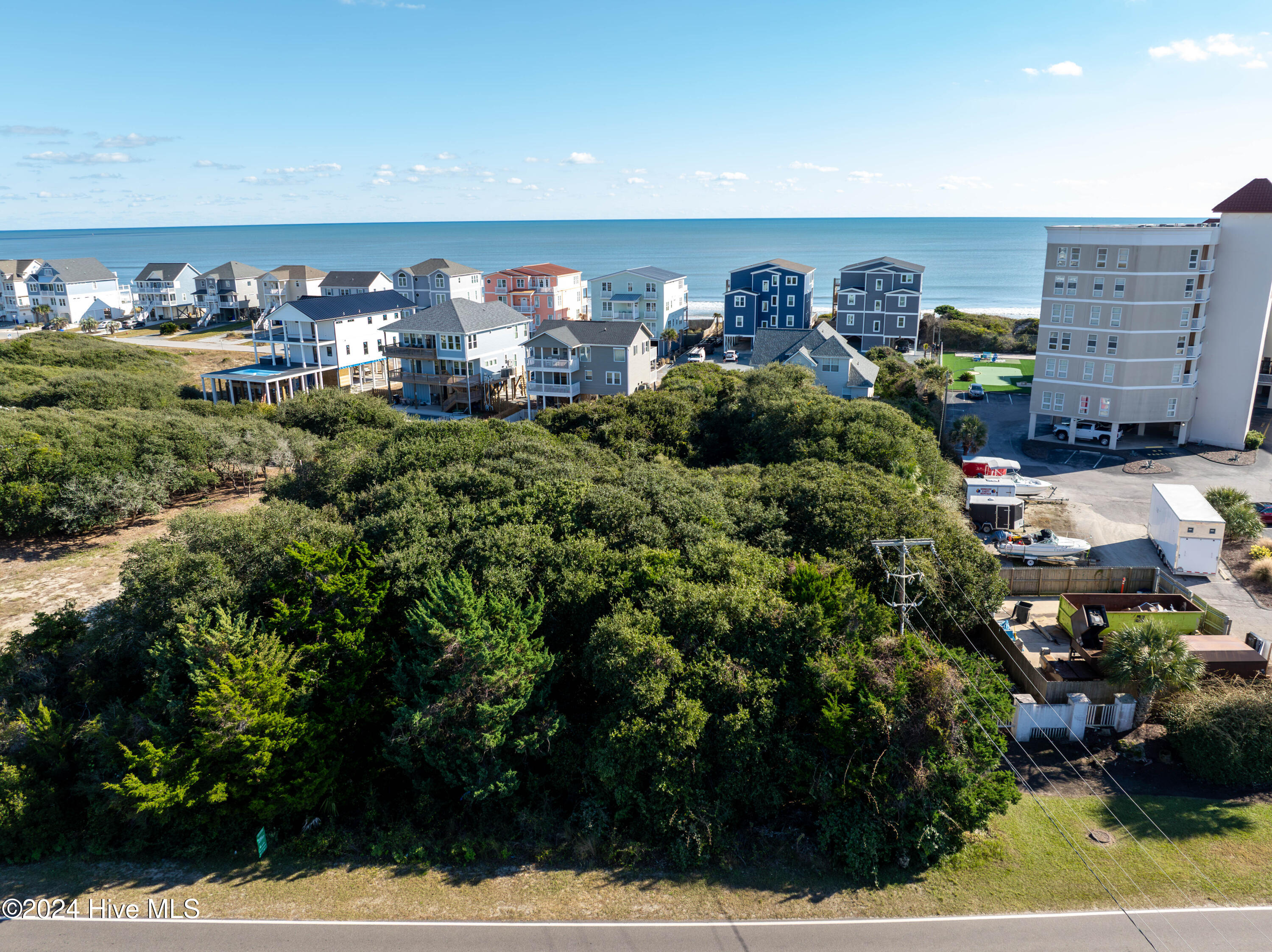 2048 New River Inlet Road Property Photo 8
