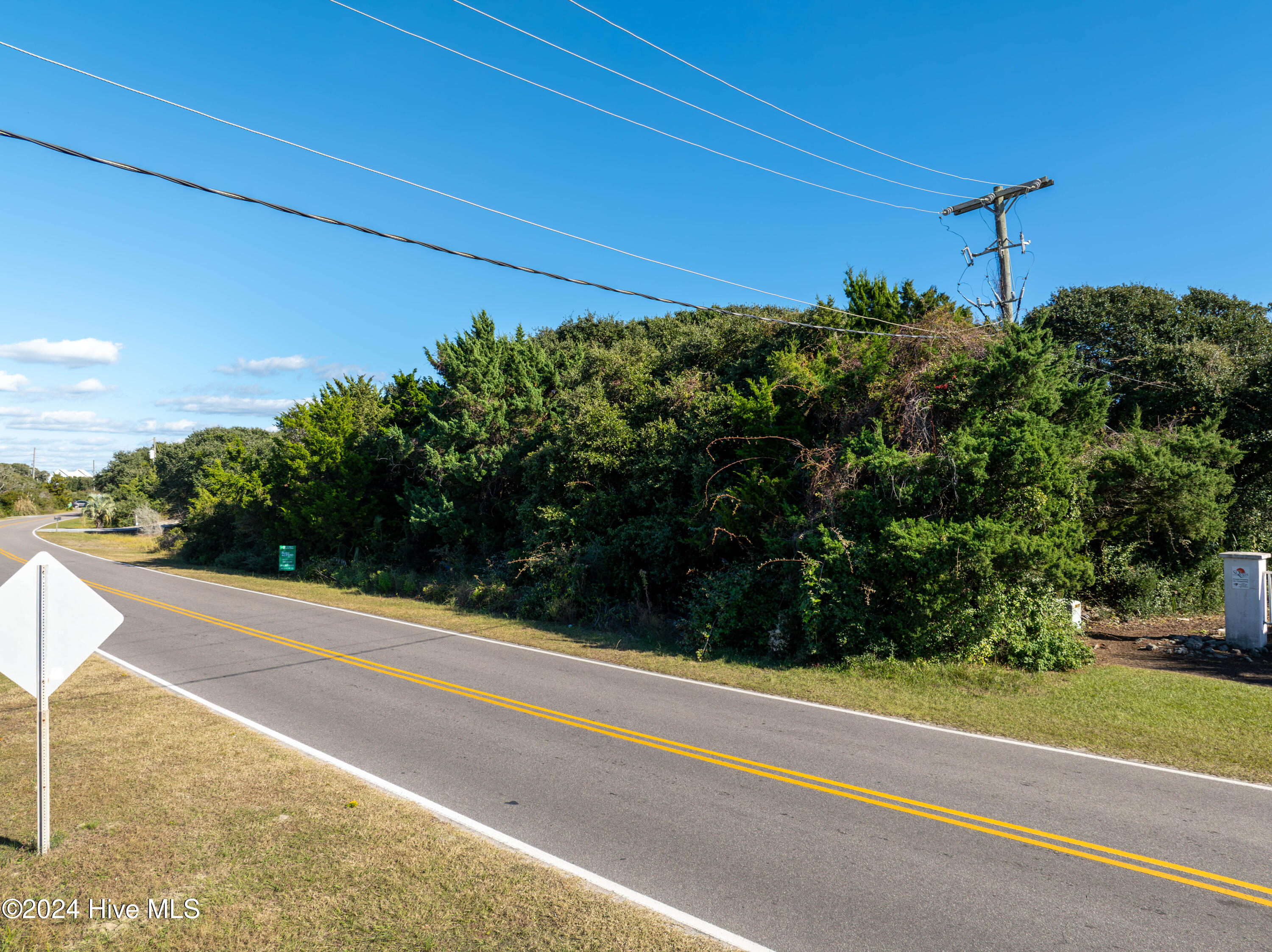 2048 New River Inlet Road Property Photo 9