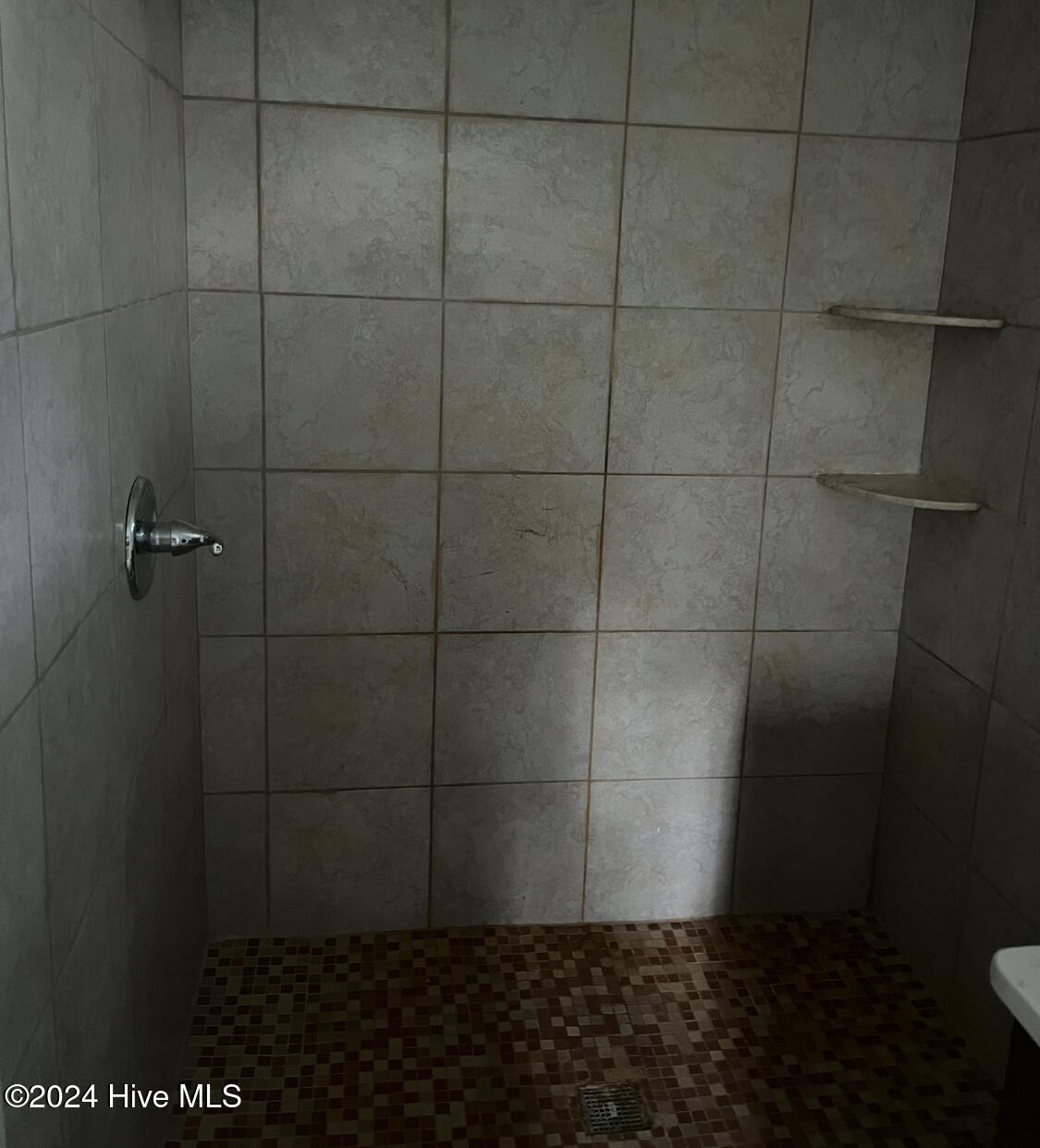 1883 Silent Grove Avenue Property Photo 7