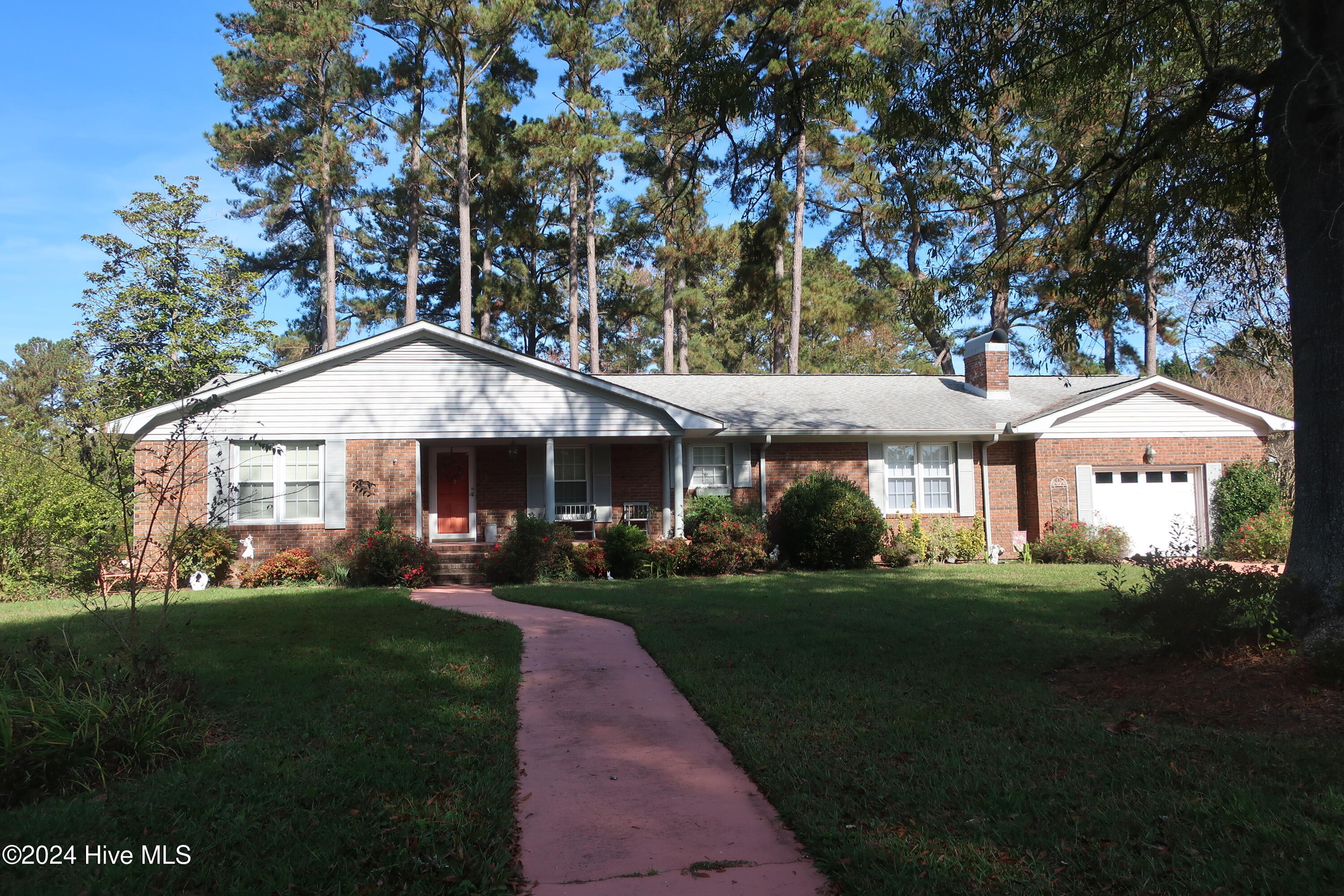 310 Lawson Road Property Photo 1