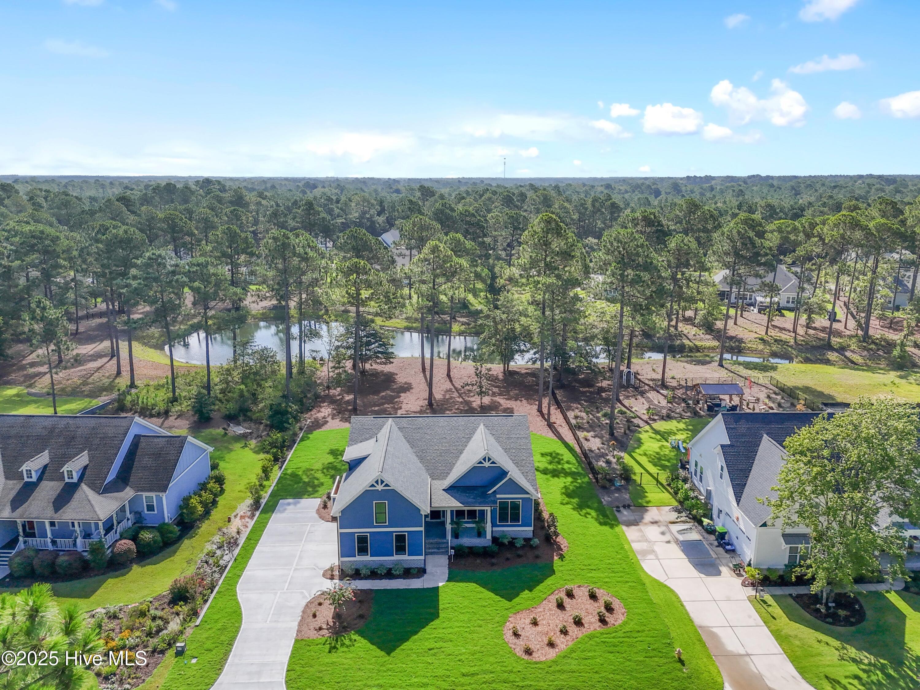 668 Breezewood Drive Property Photo 18