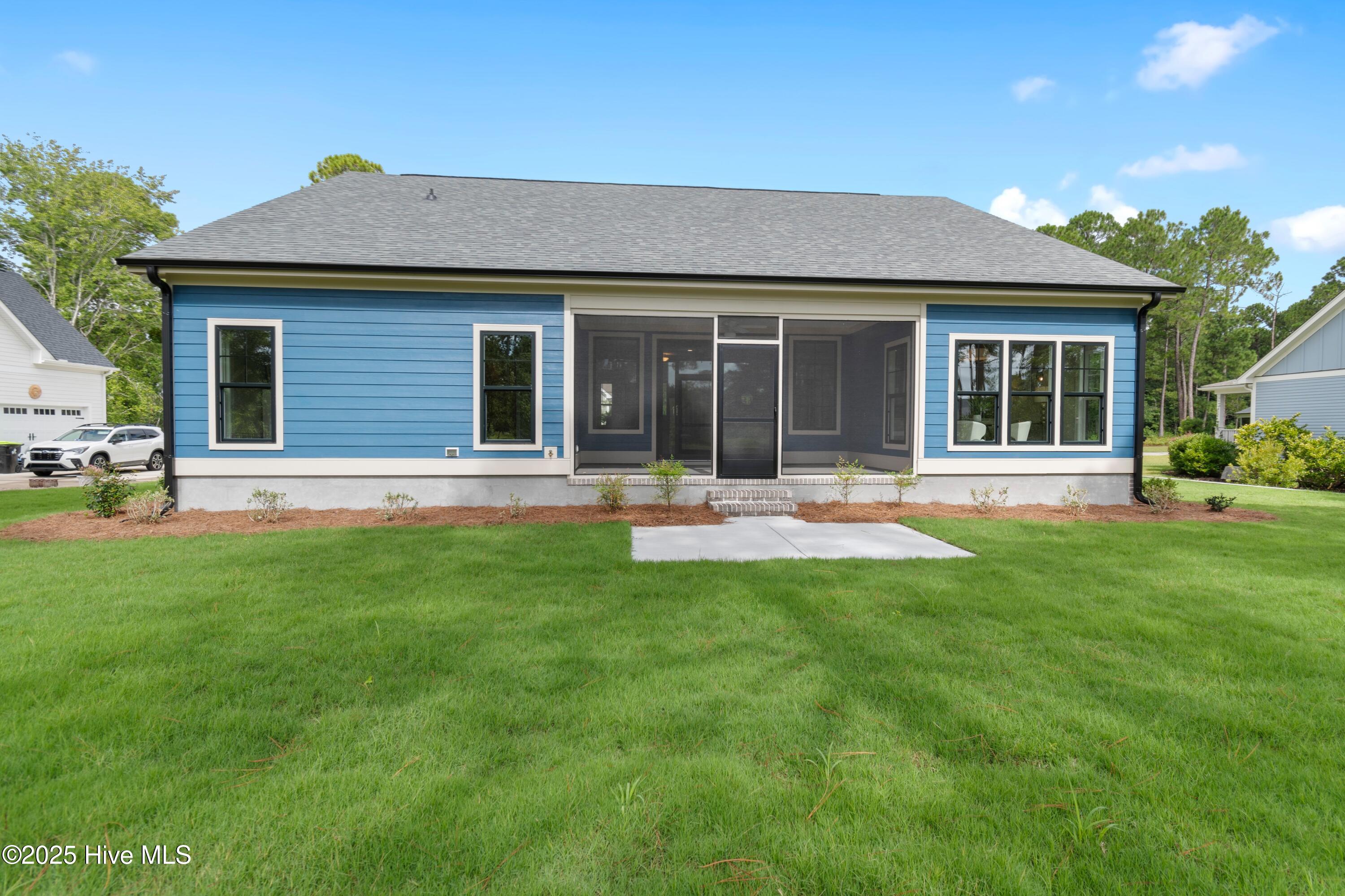 668 Breezewood Drive Property Photo 19