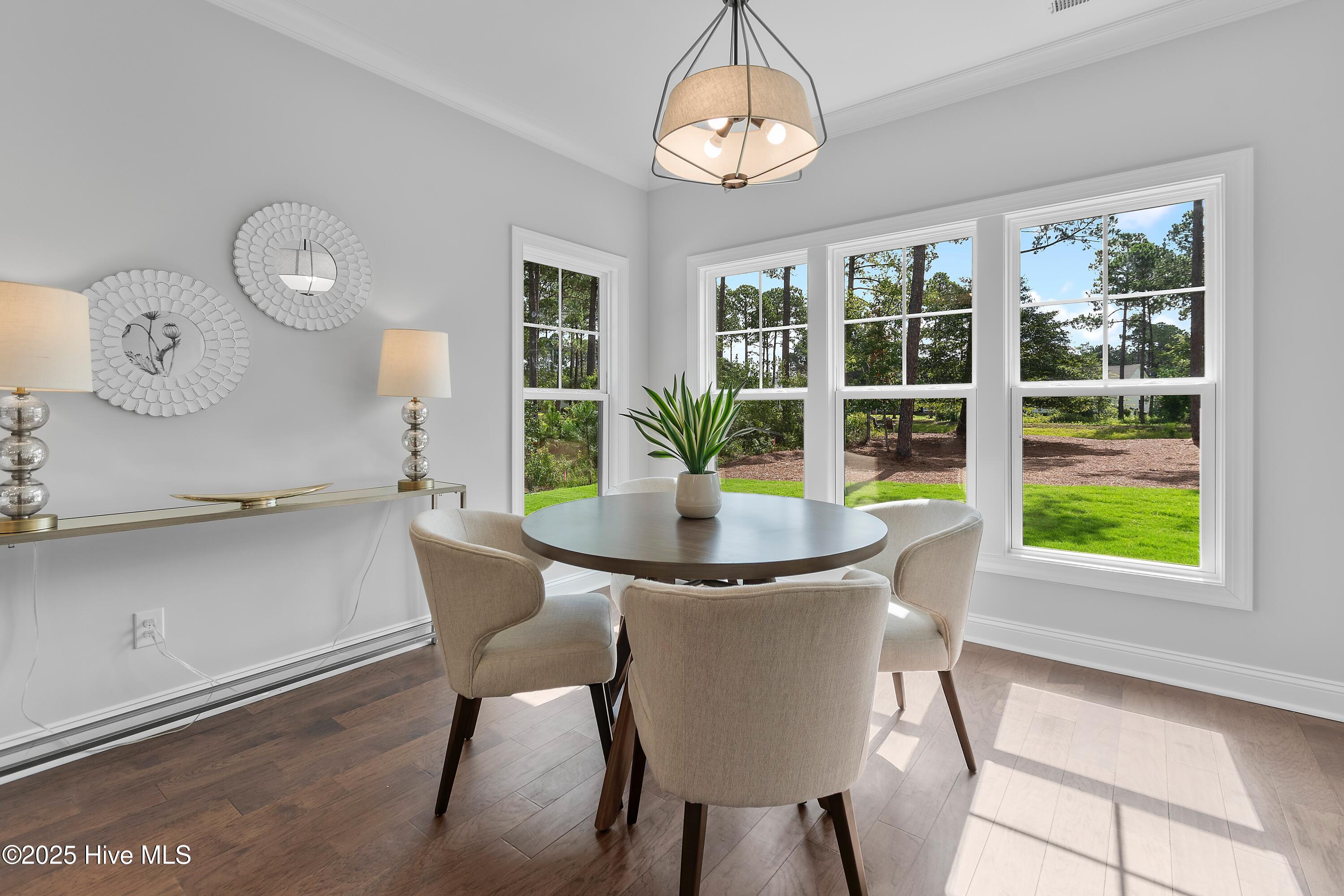 668 Breezewood Drive Property Photo 25