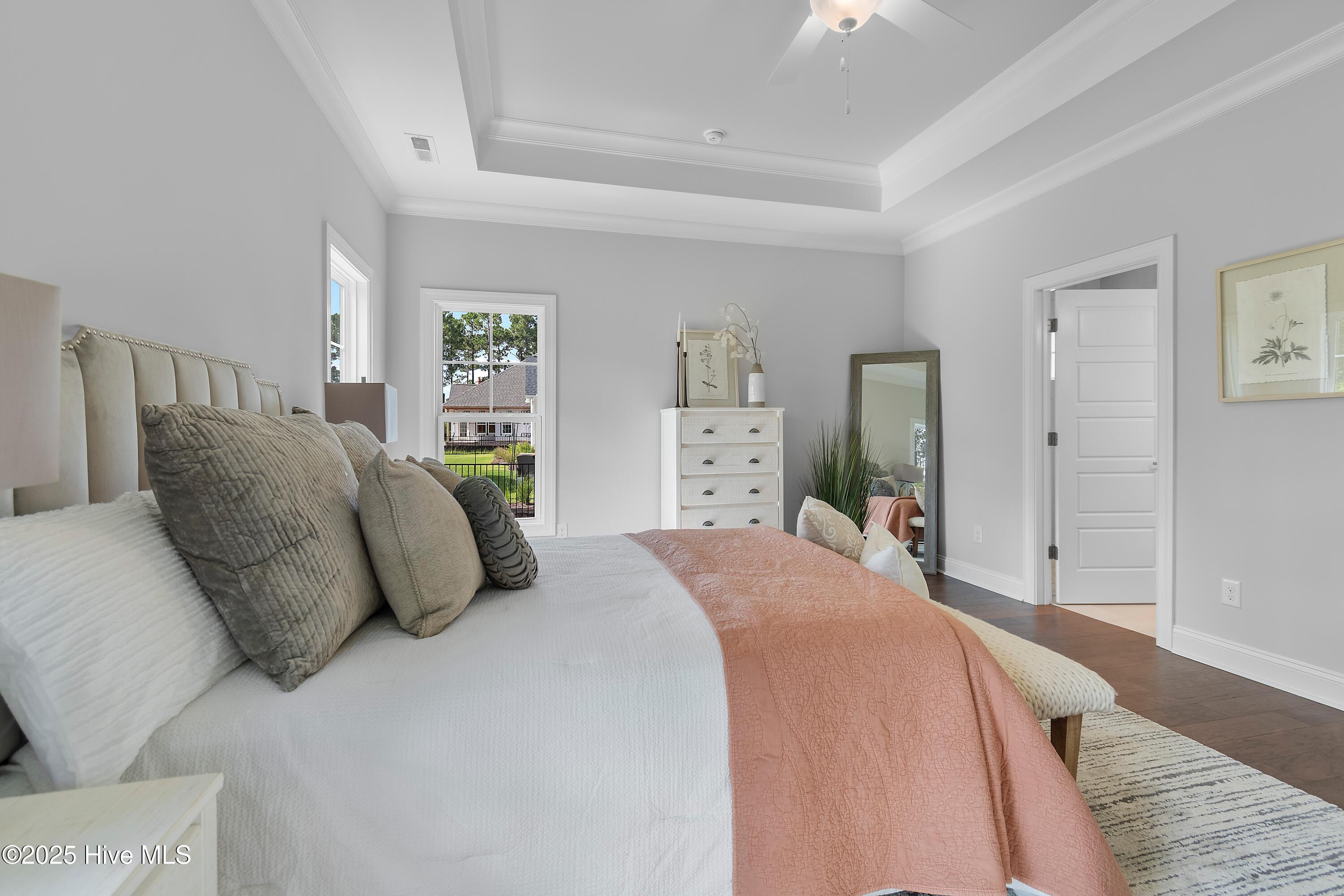 668 Breezewood Drive Property Photo 33