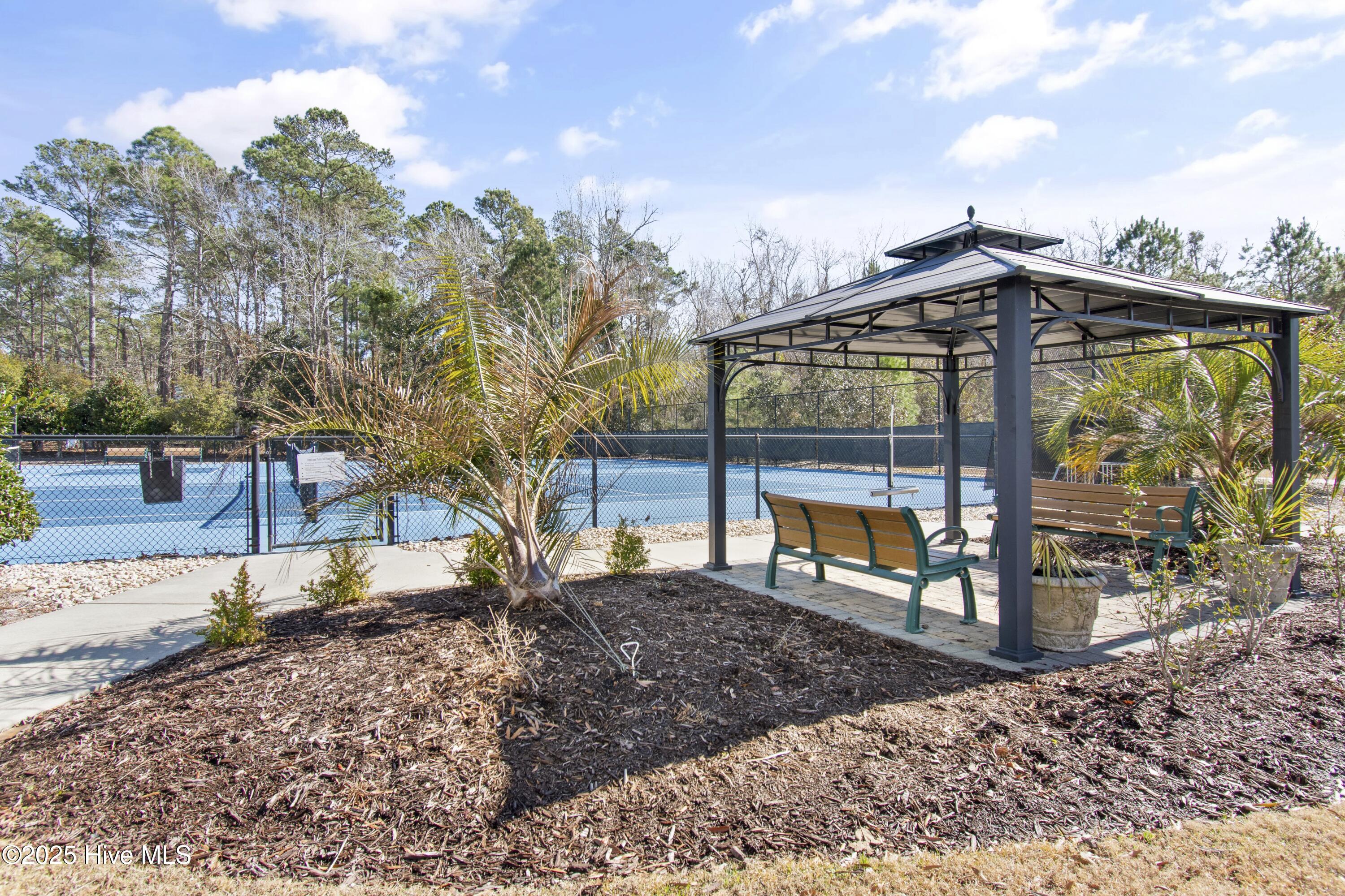 668 Breezewood Drive Property Photo 46