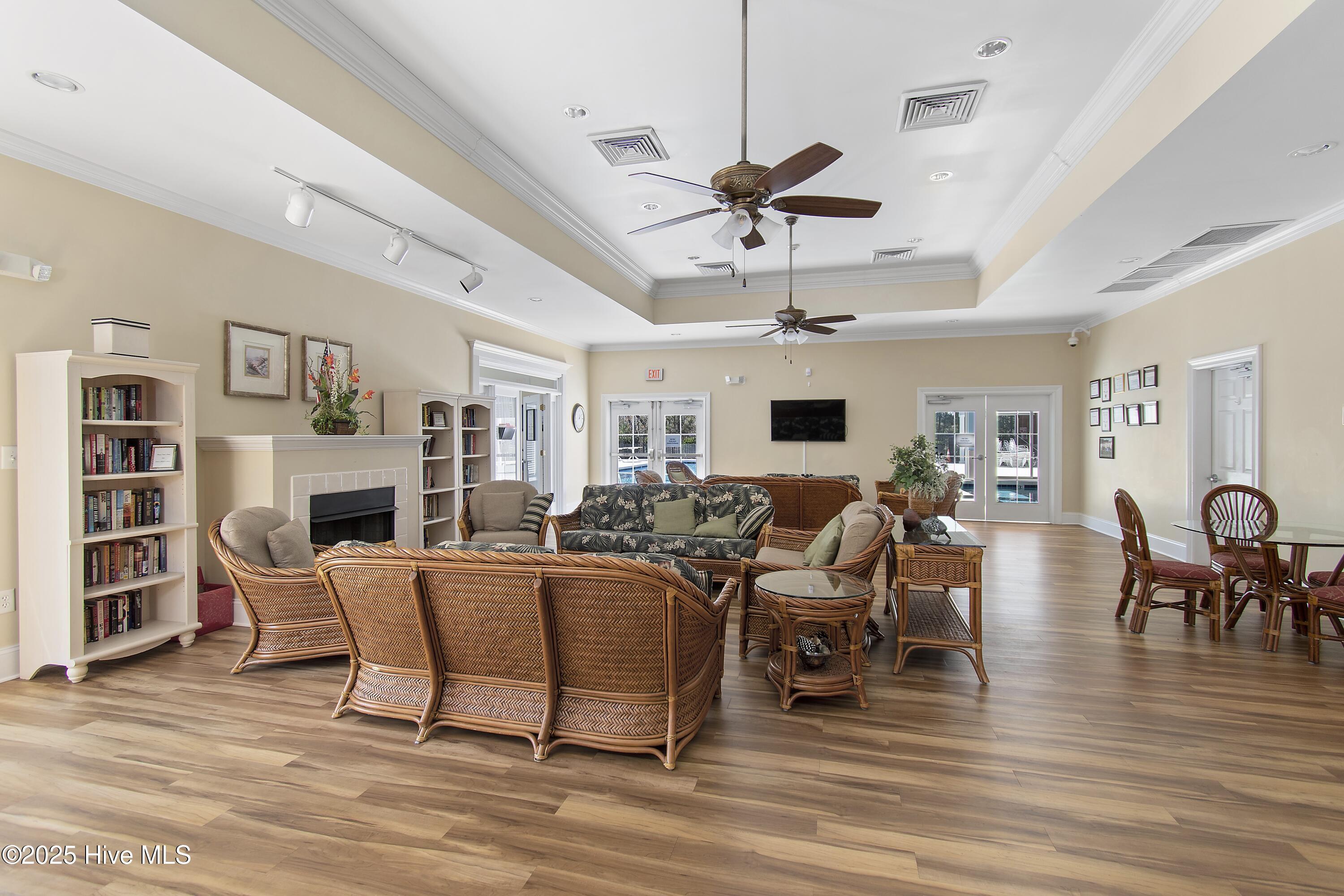 668 Breezewood Drive Property Photo 52