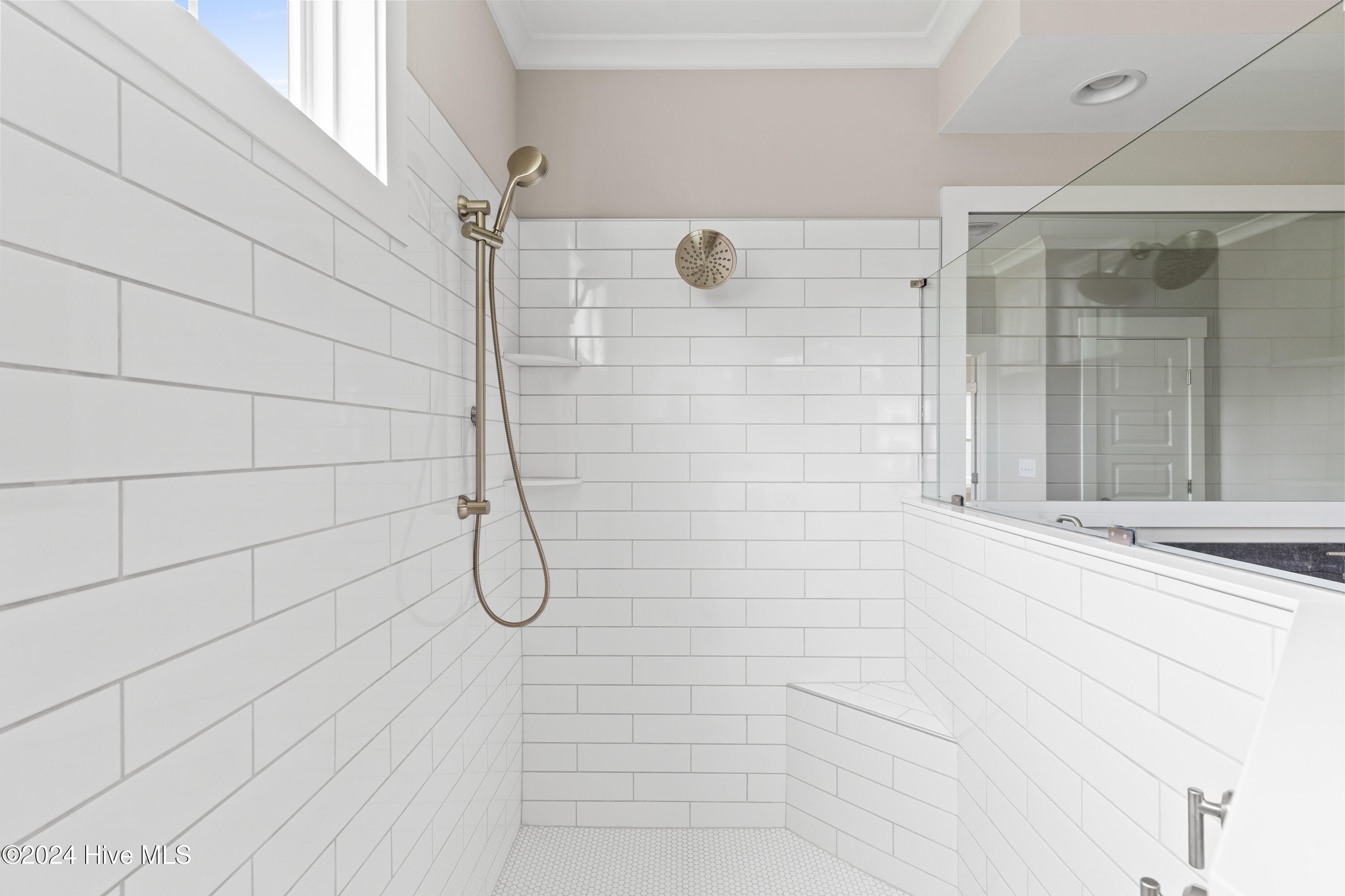 1011 Mayfair Way Property Photo 25