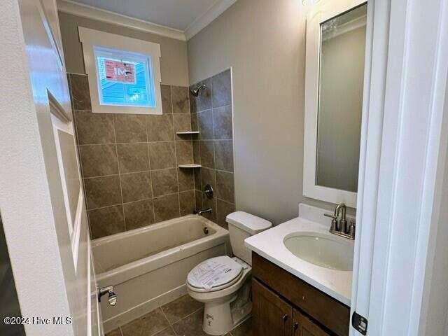 1011 Mayfair Way Property Photo 28
