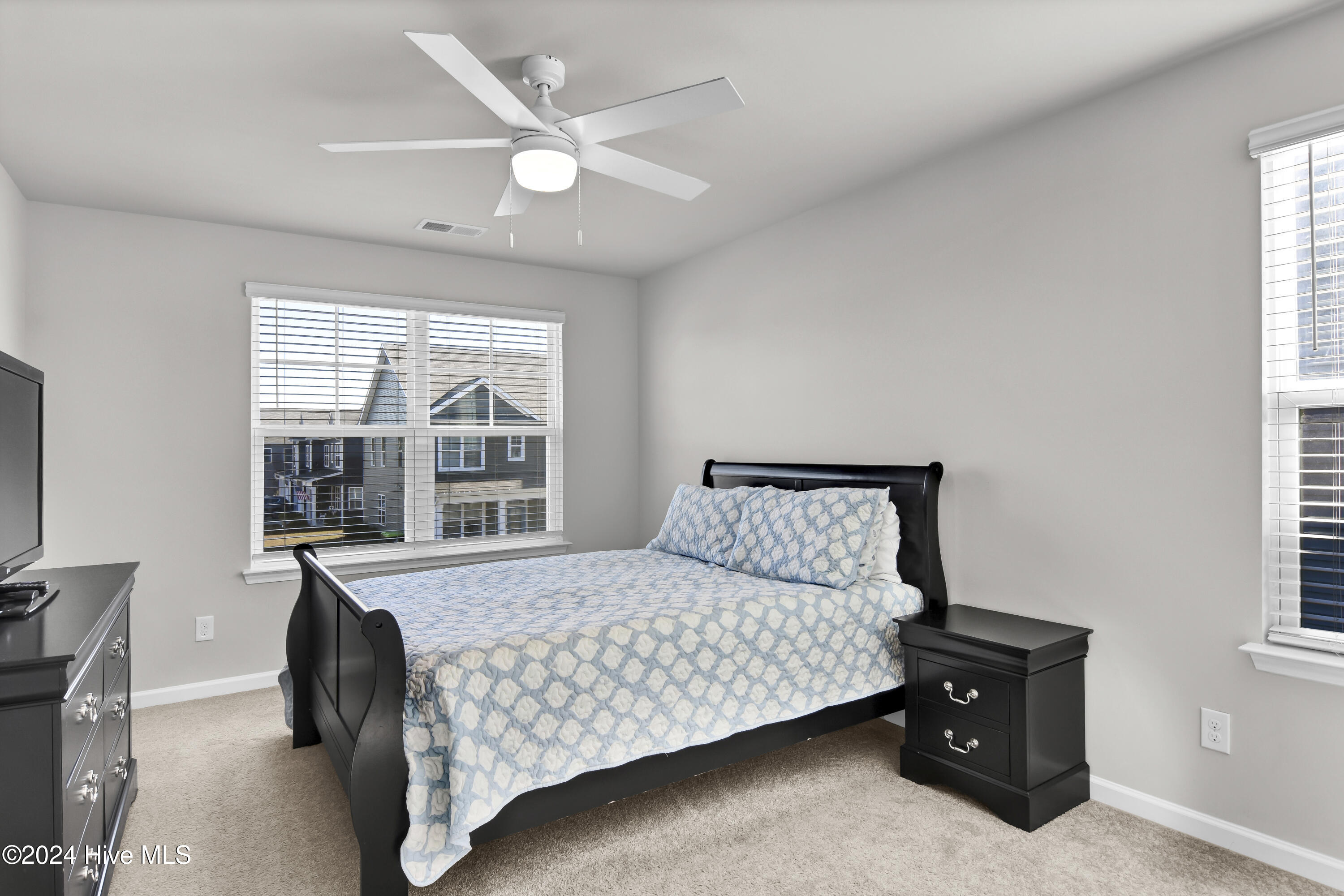 7674 Knightbell Circle Property Photo 17