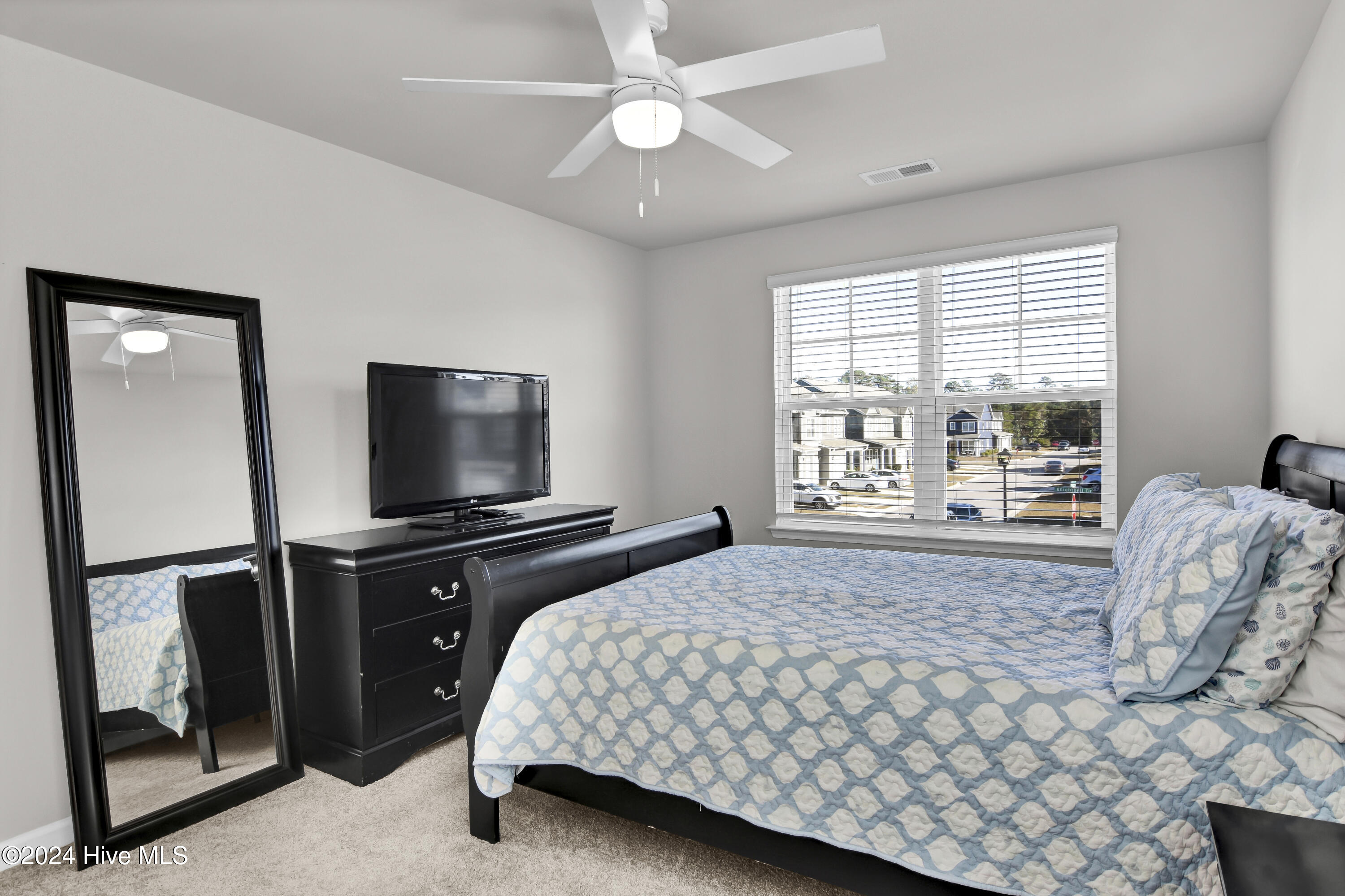 7674 Knightbell Circle Property Photo 18